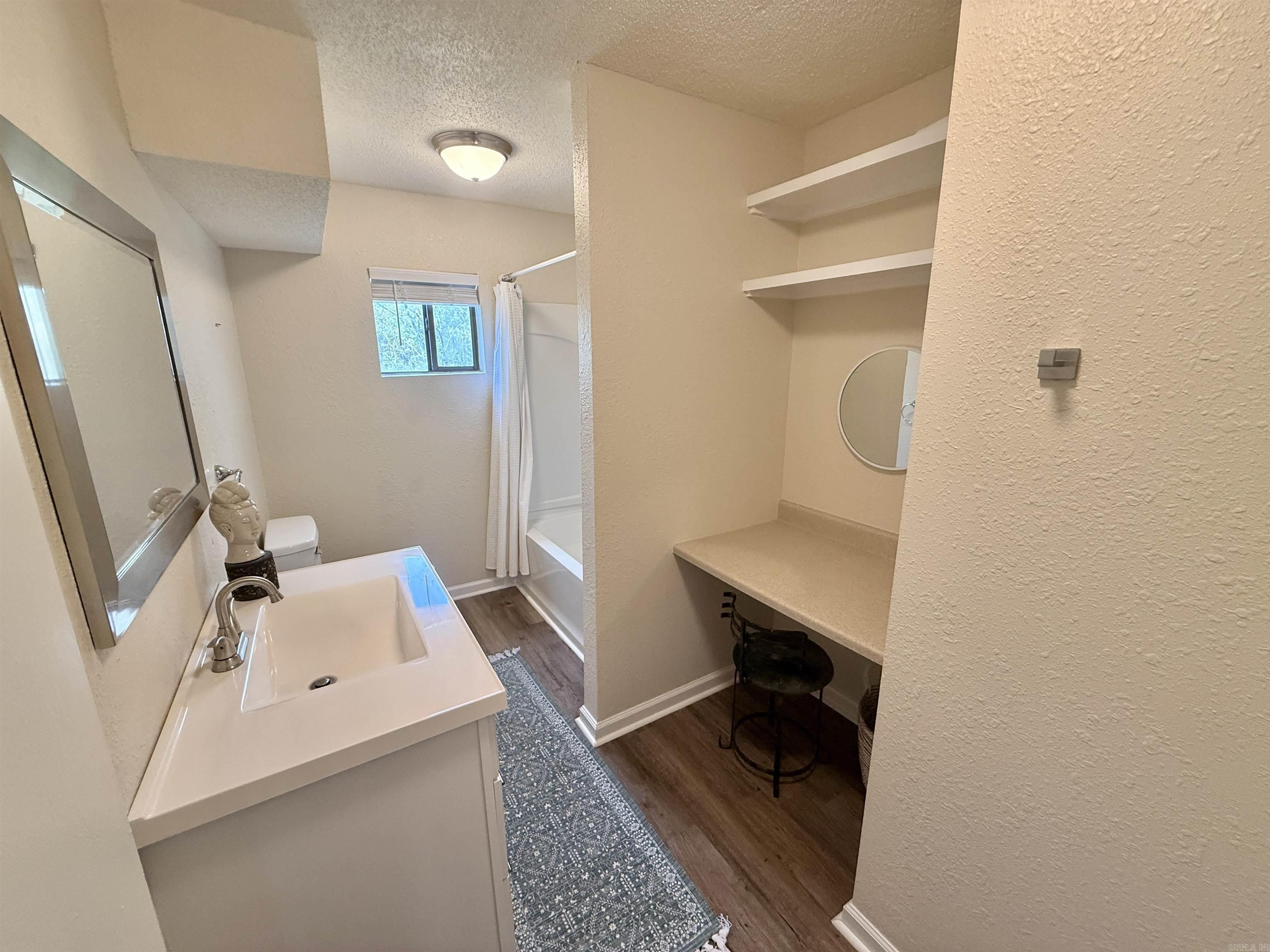 PINE HILL ESTATES - Residential