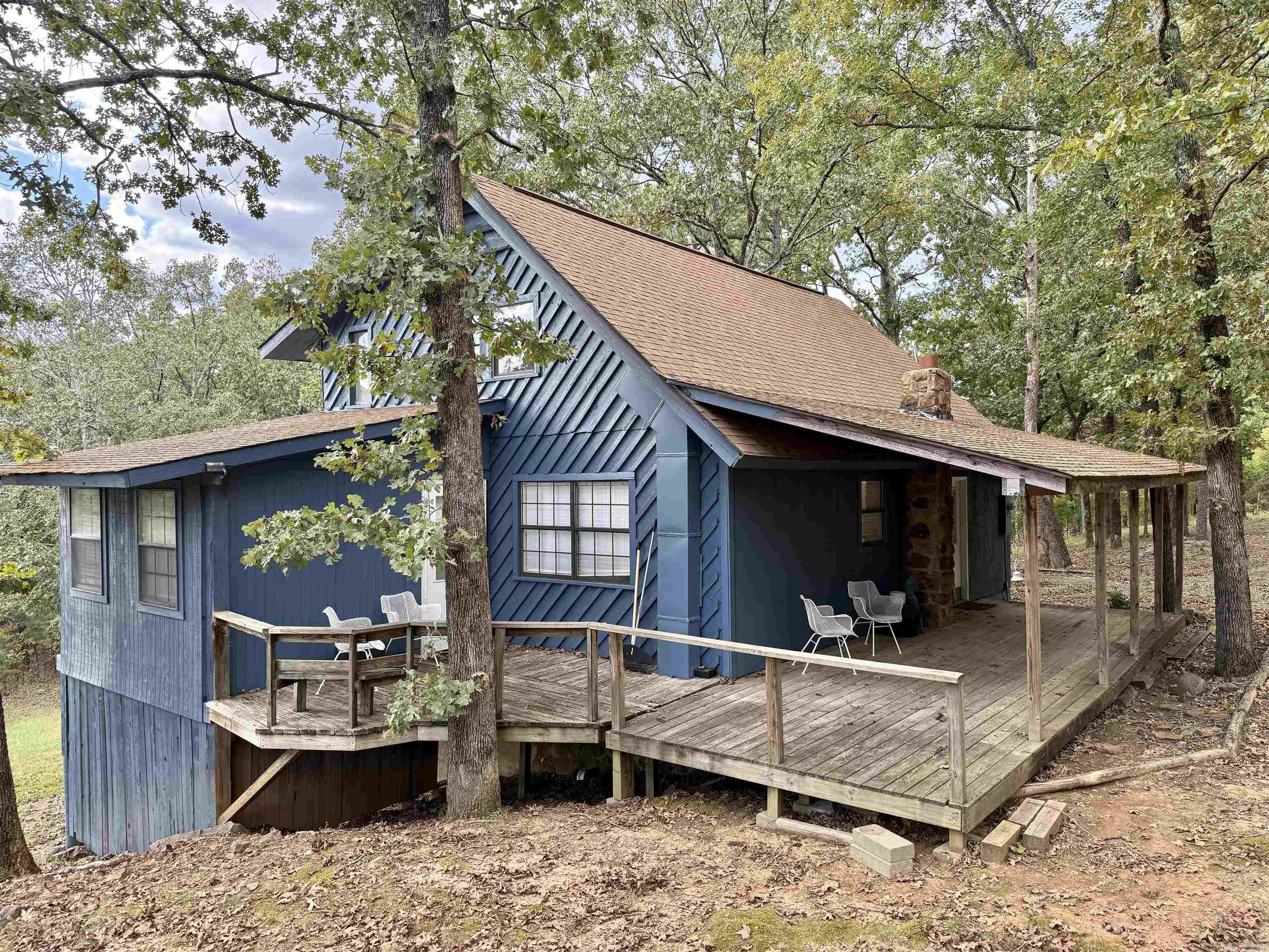 PINE HILL ESTATES - Residential