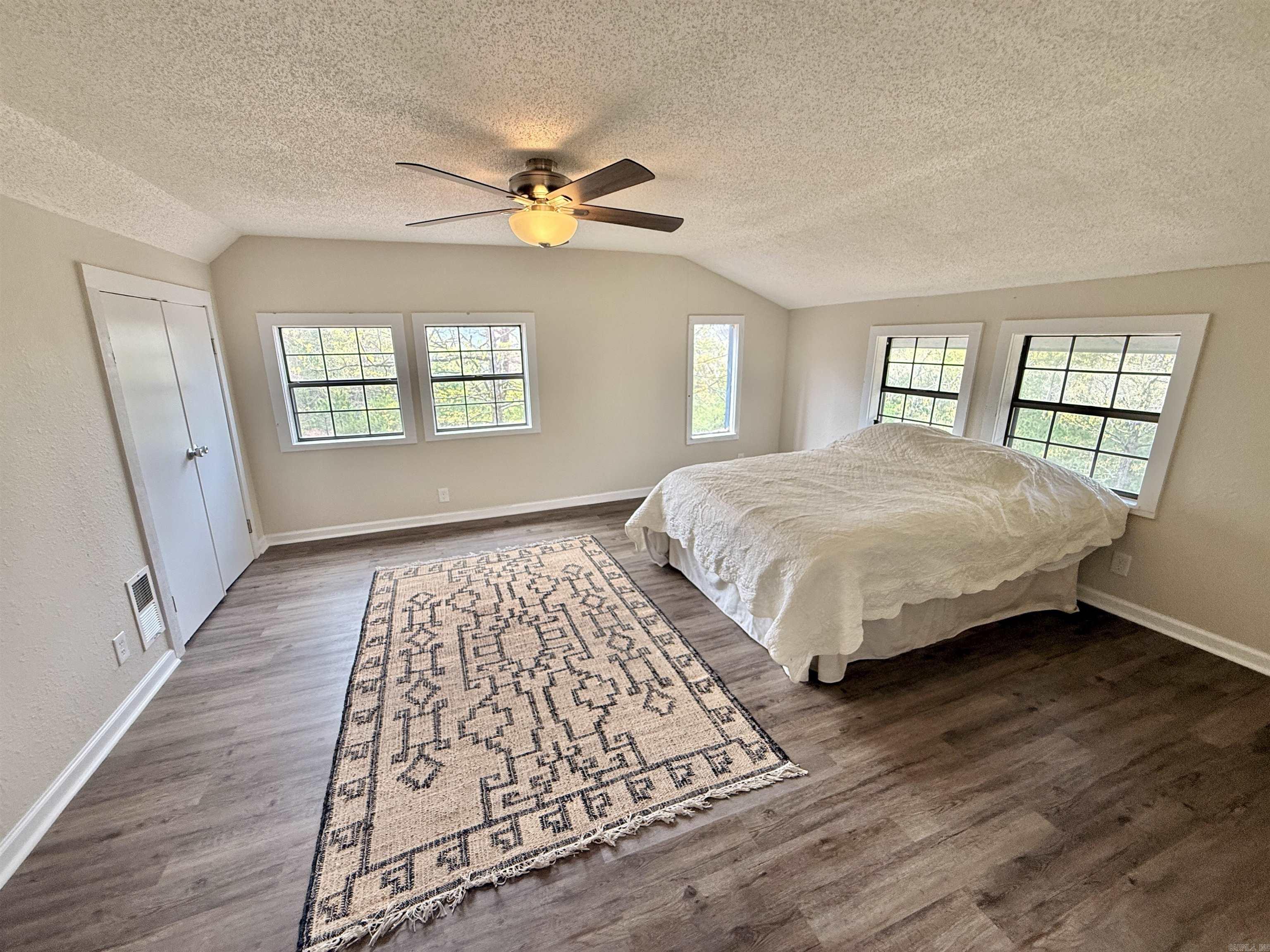 PINE HILL ESTATES - Residential