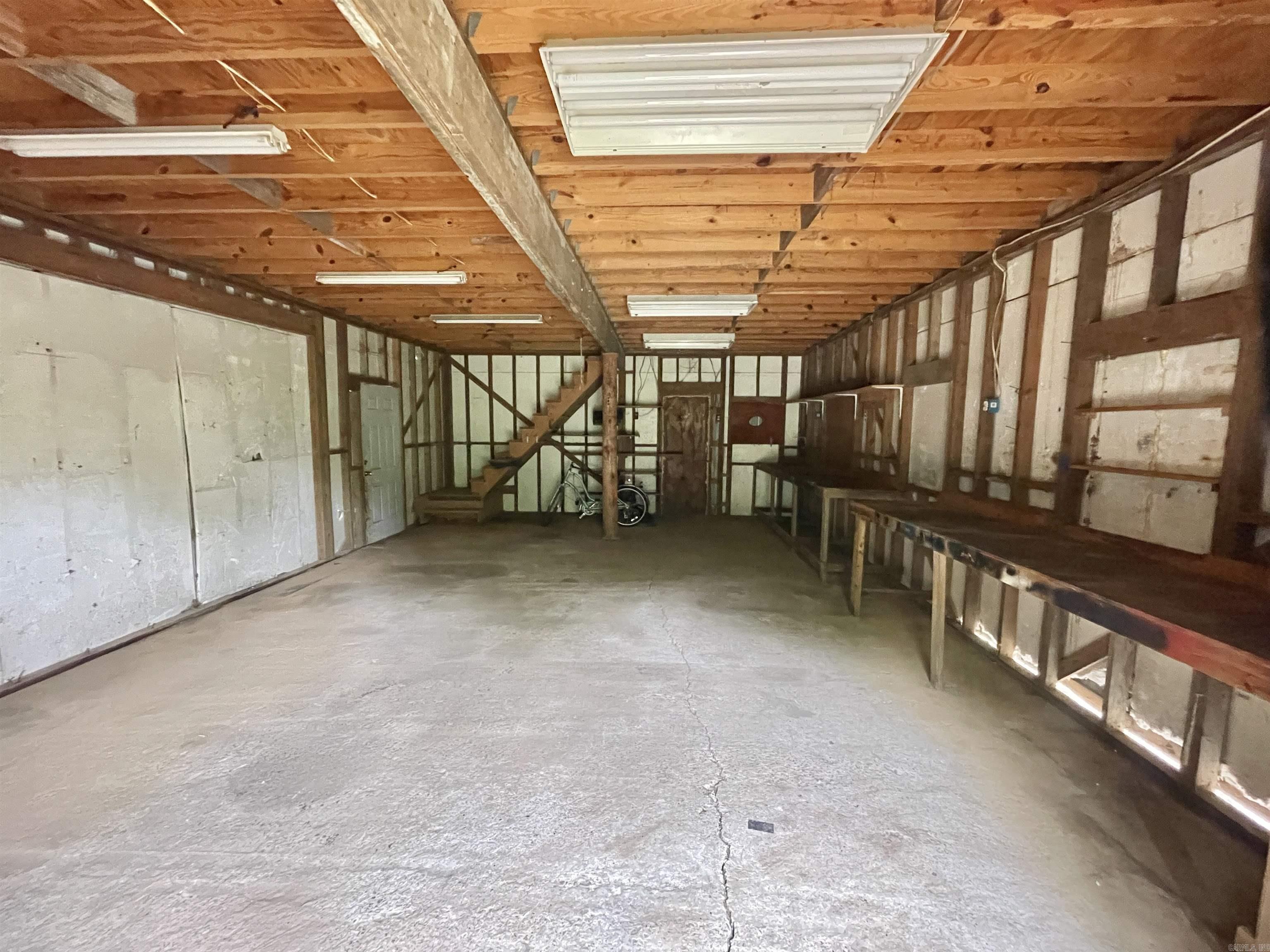 PINE HILL ESTATES - Residential