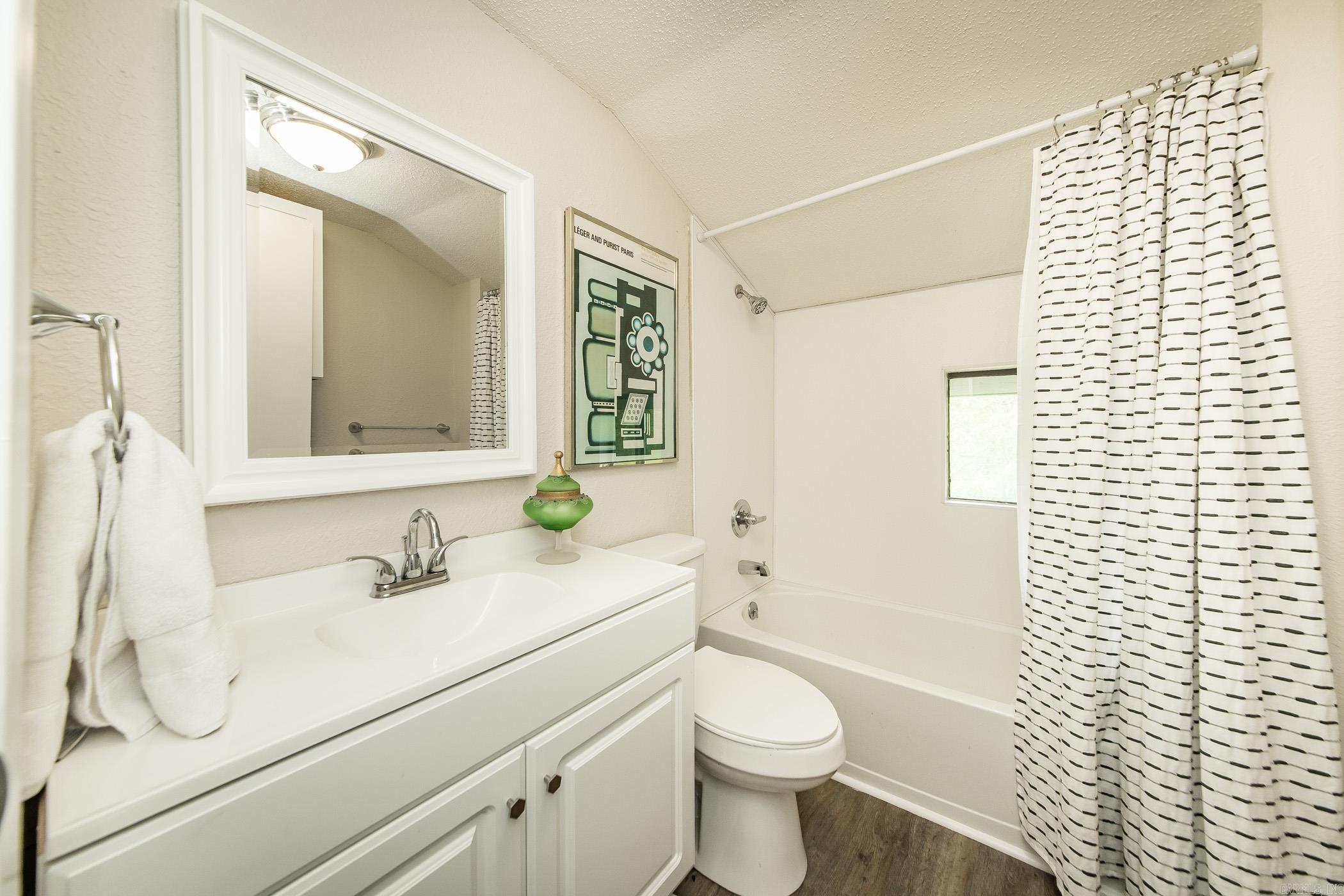 PINE HILL ESTATES - Residential