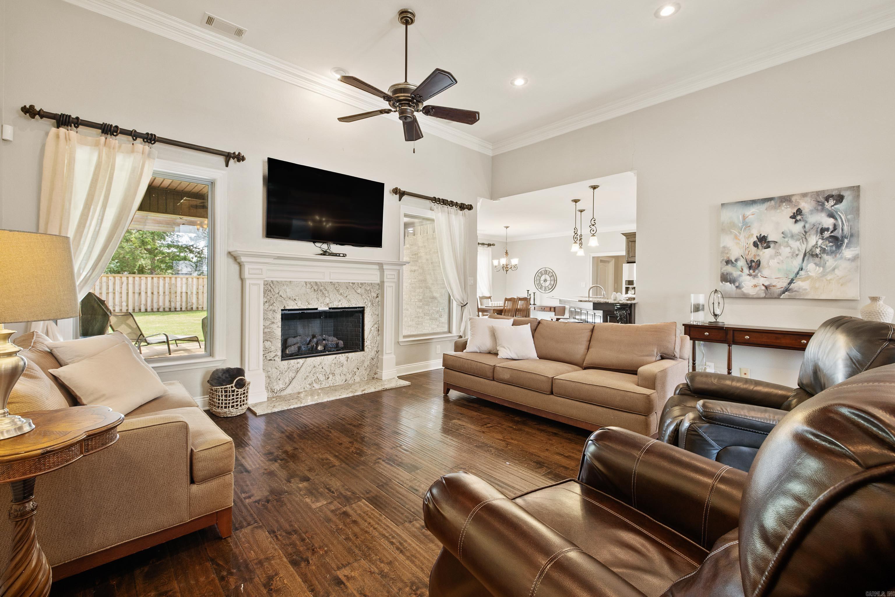 WESTSHORE ADDN HURRICANE LAKE ES - Residential