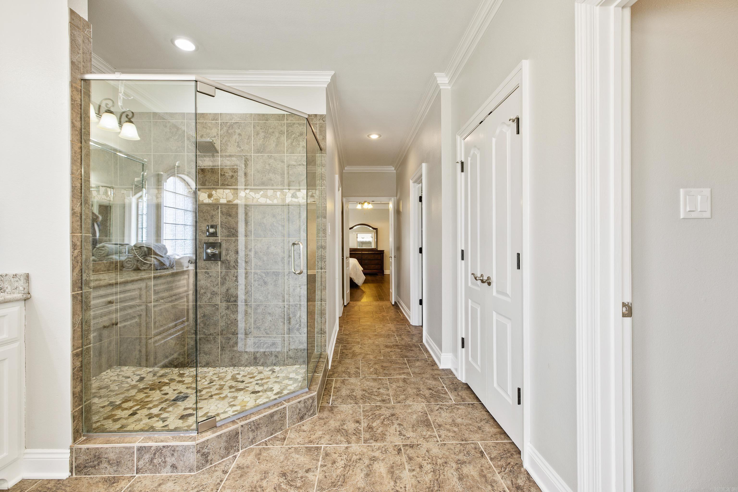 WESTSHORE ADDN HURRICANE LAKE ES - Residential