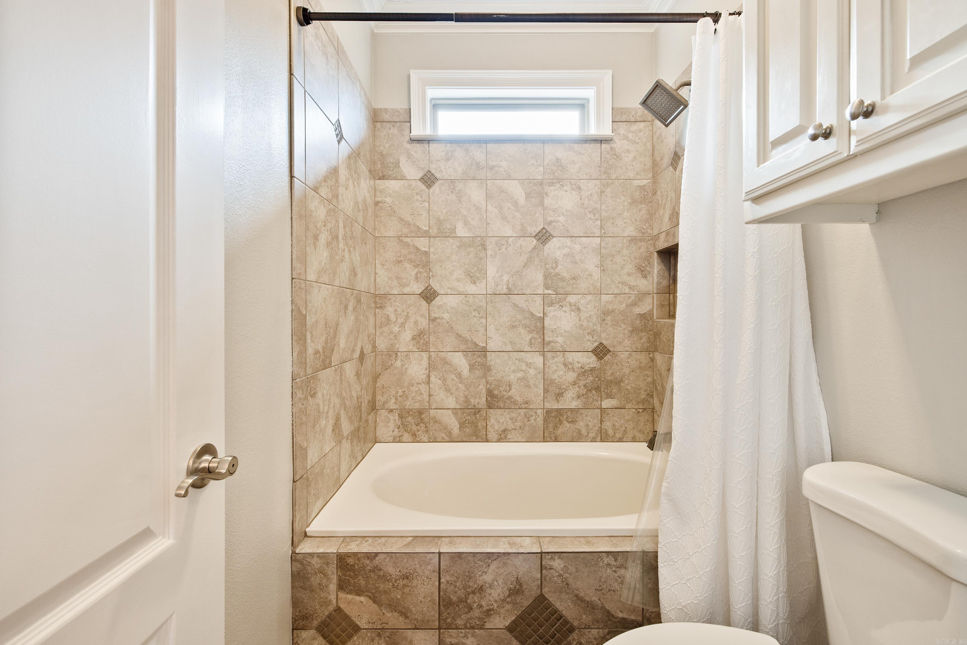 WESTSHORE ADDN HURRICANE LAKE ES - Residential