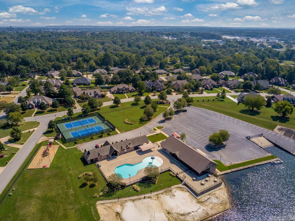 WESTSHORE ADDN HURRICANE LAKE ES - Residential