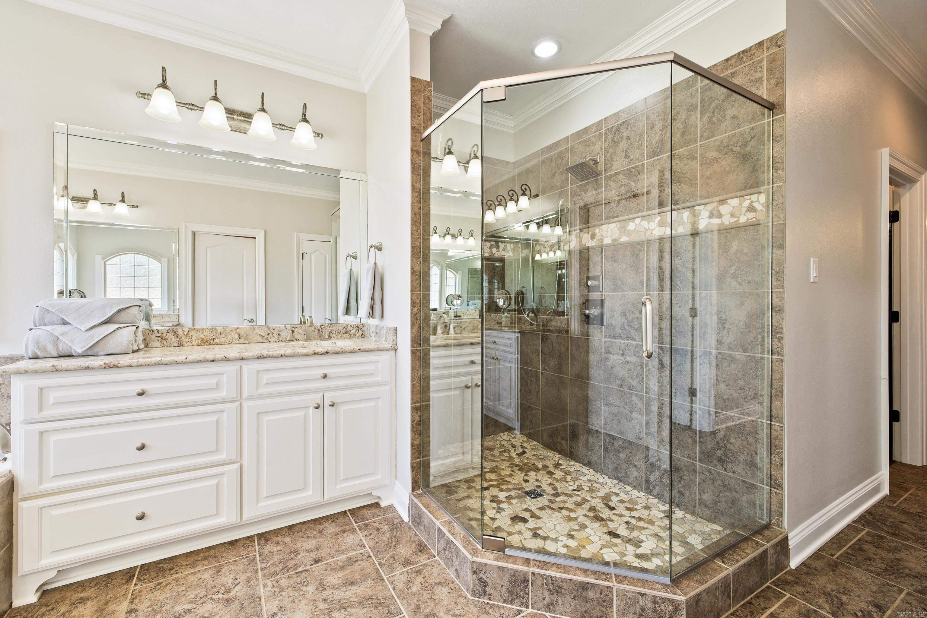 WESTSHORE ADDN HURRICANE LAKE ES - Residential
