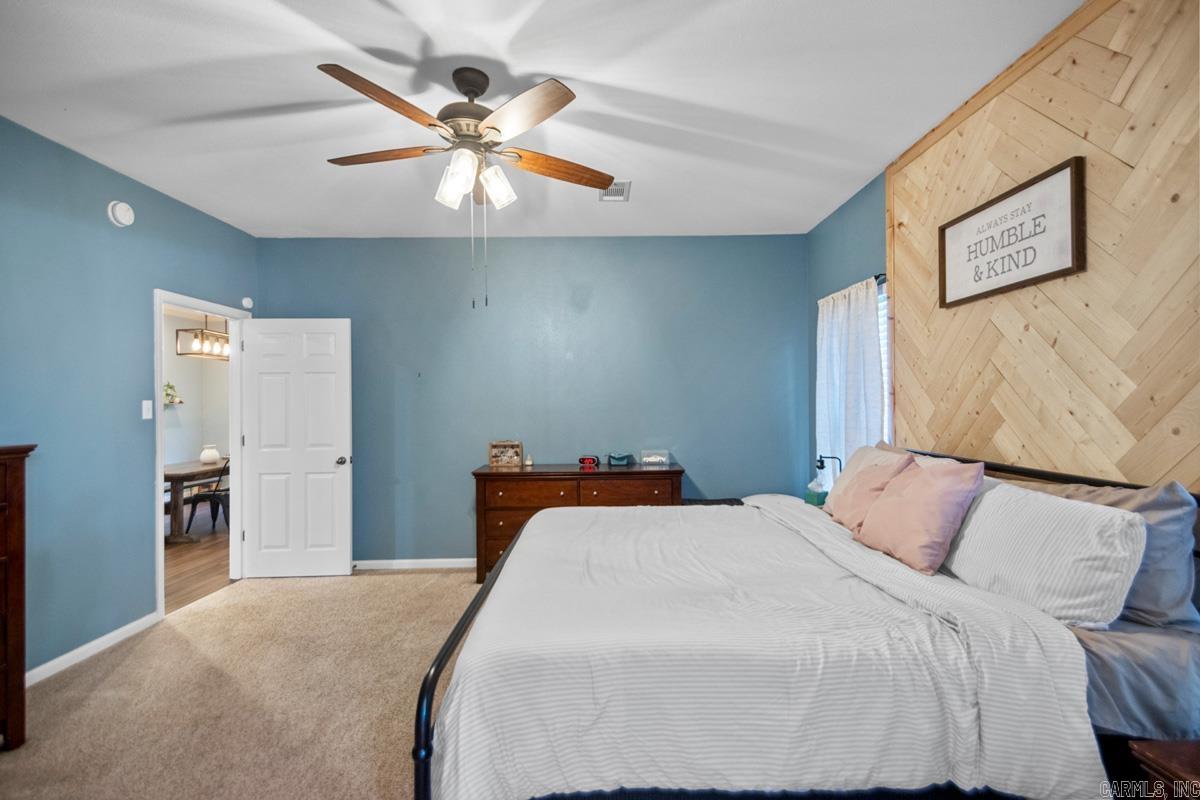 WILLIAMSBURG COVE - Residential