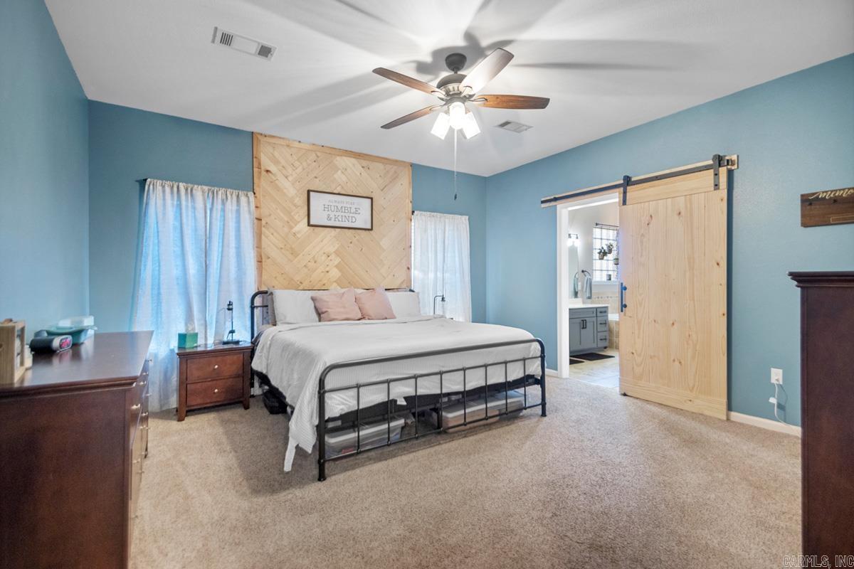 WILLIAMSBURG COVE - Residential