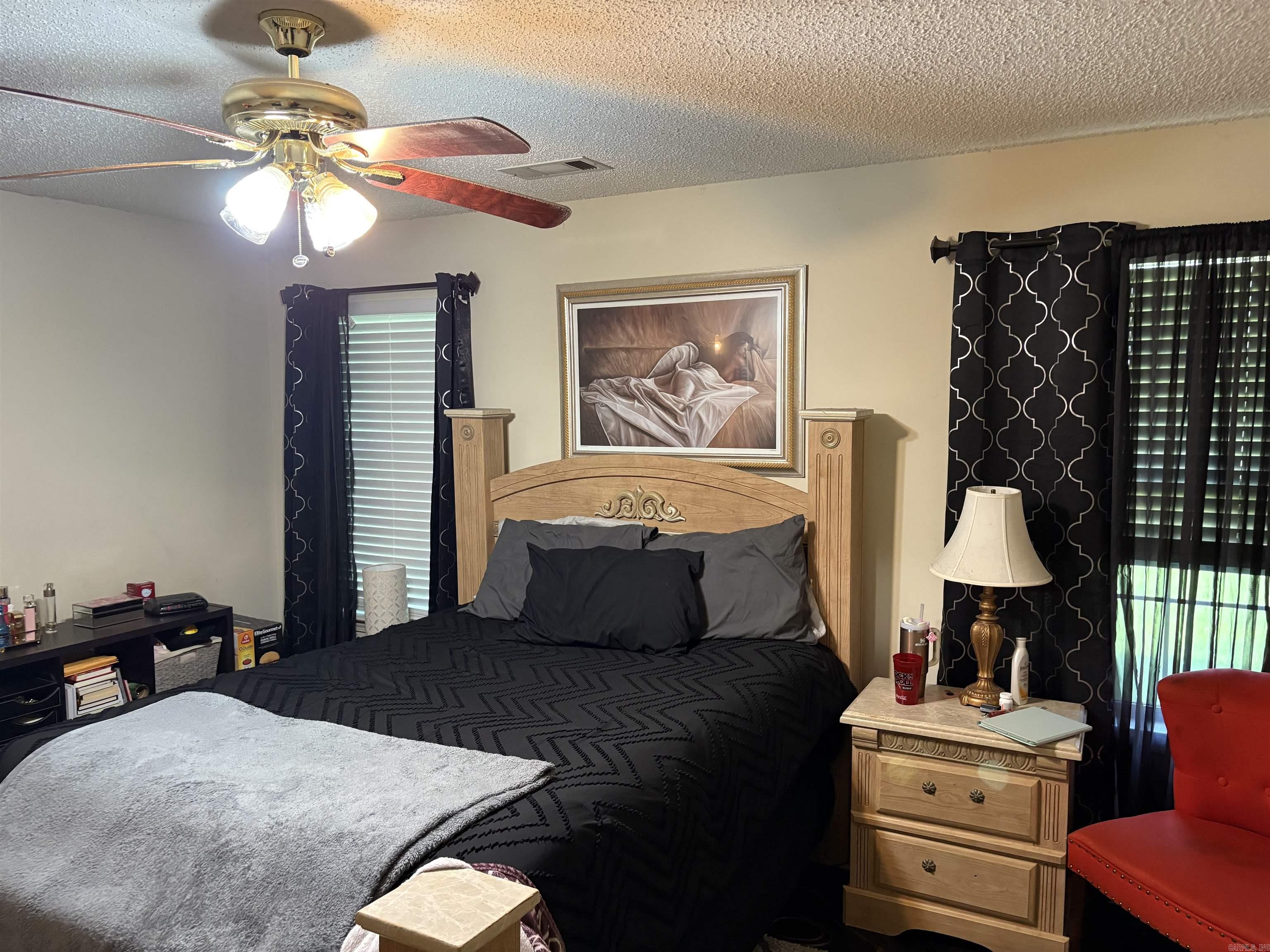 PINEDALE COVE - Residential