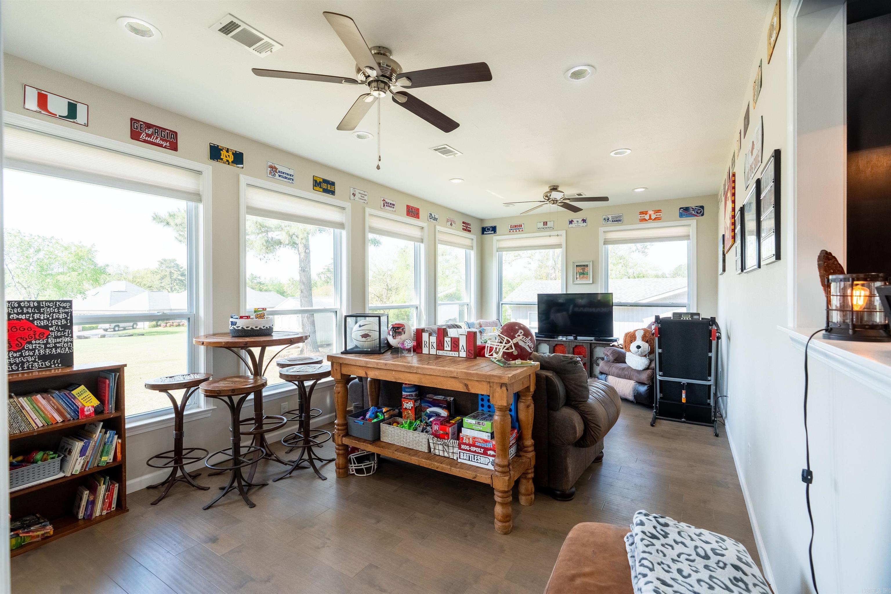West Gate - Residential