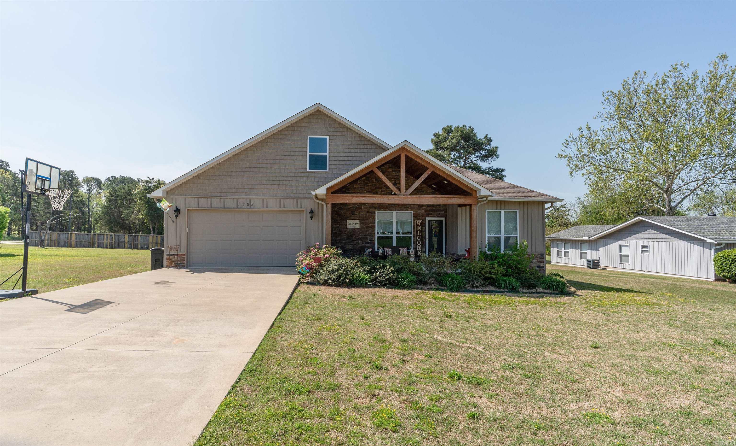 West Gate - Residential
