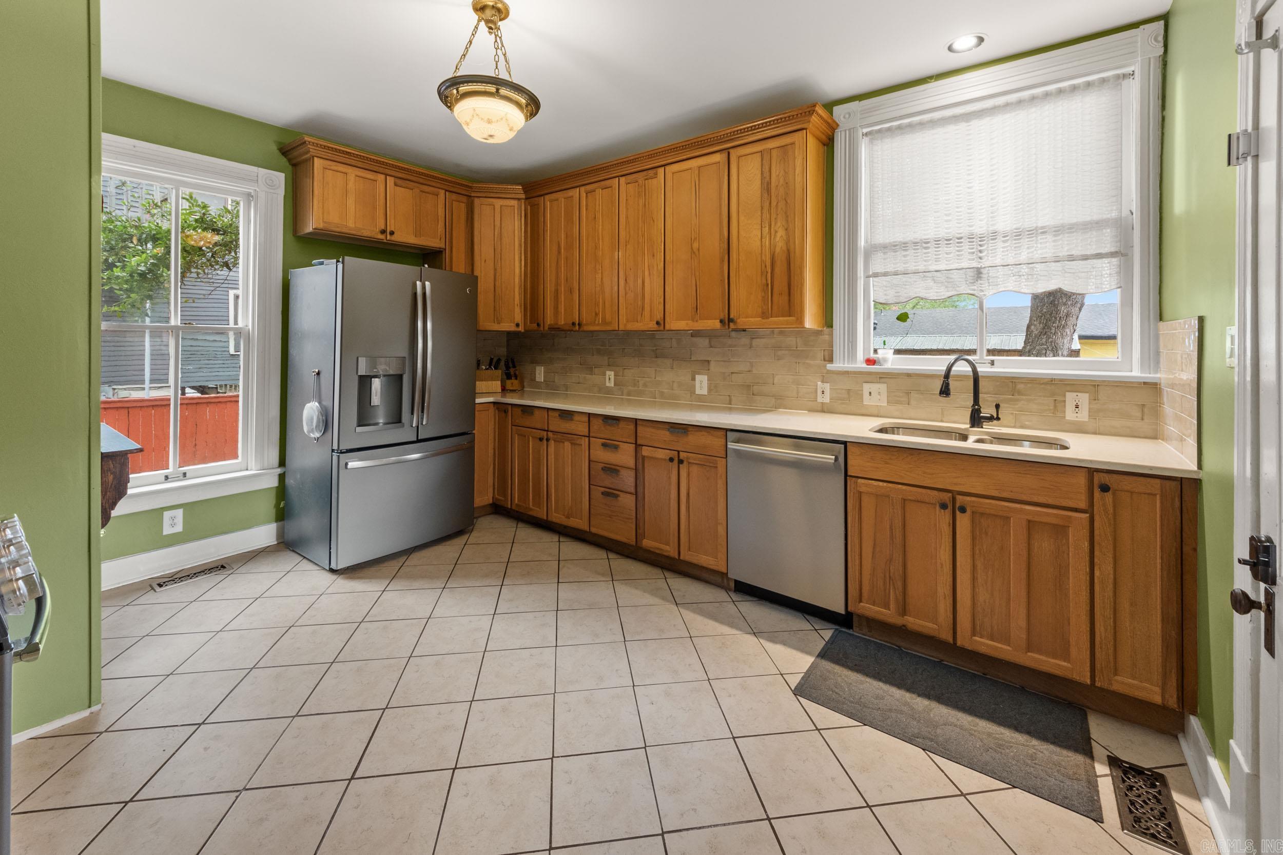 CITY OF LR - Residential