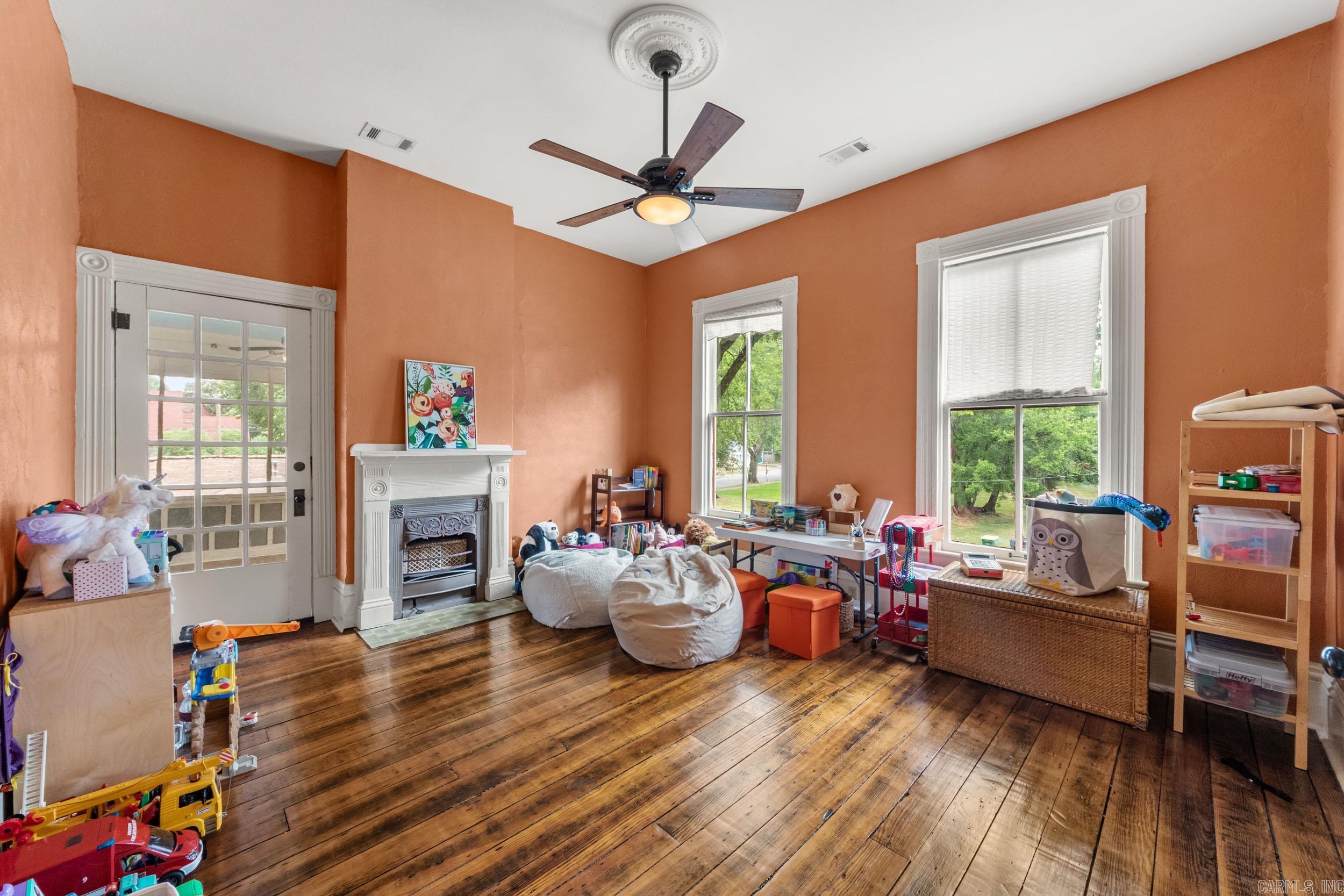 CITY OF LR - Residential