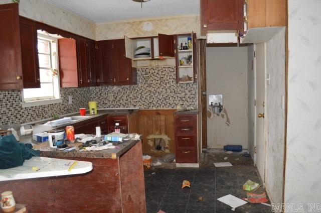 Congress - Residential