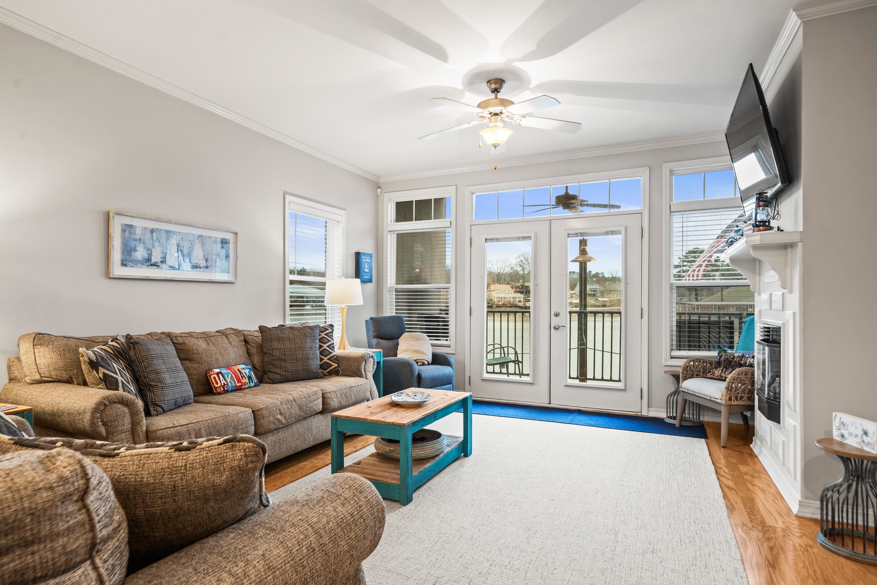 GRAND POINTE VIEW HPR - Residential