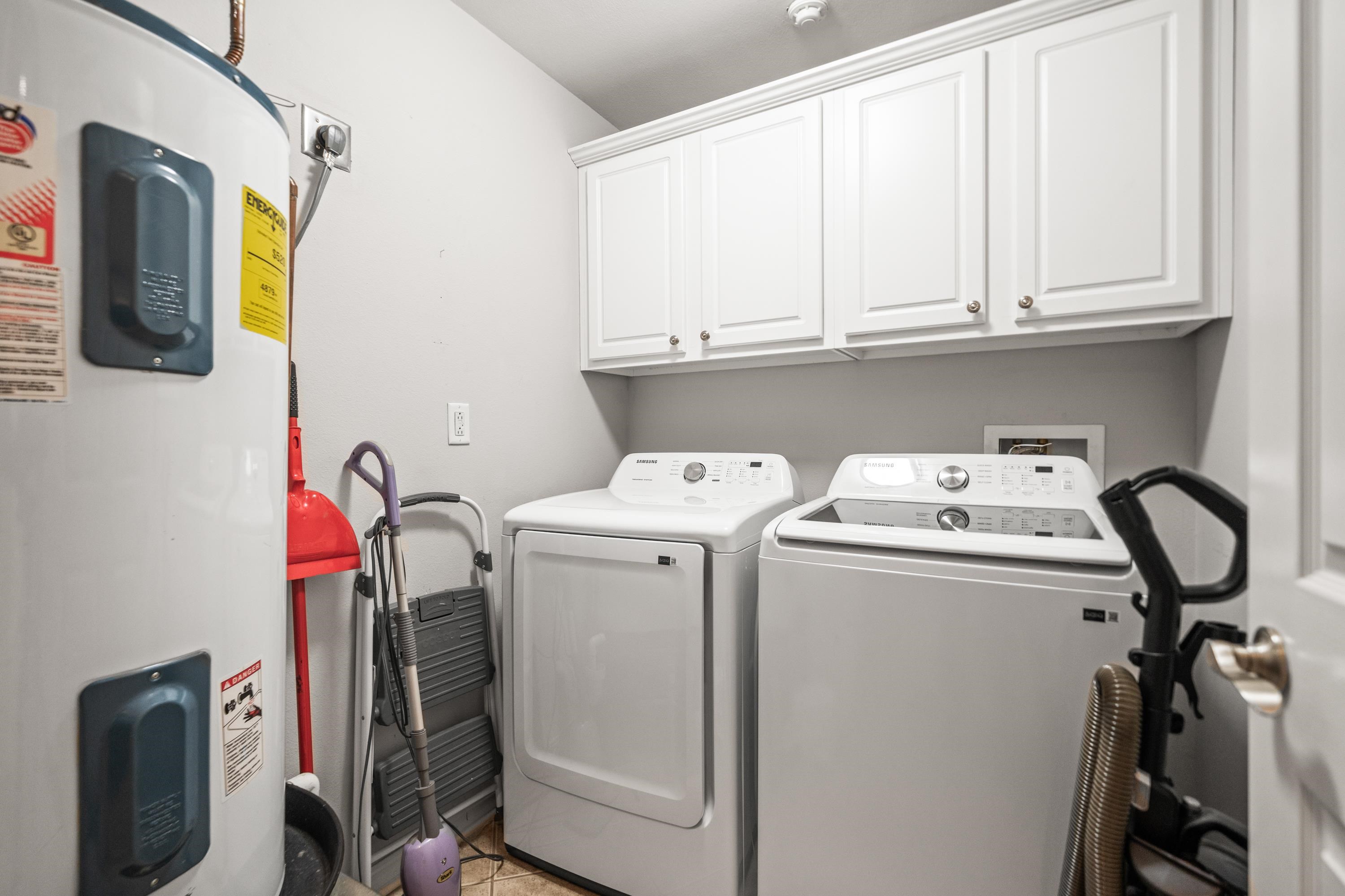 GRAND POINTE VIEW HPR - Residential