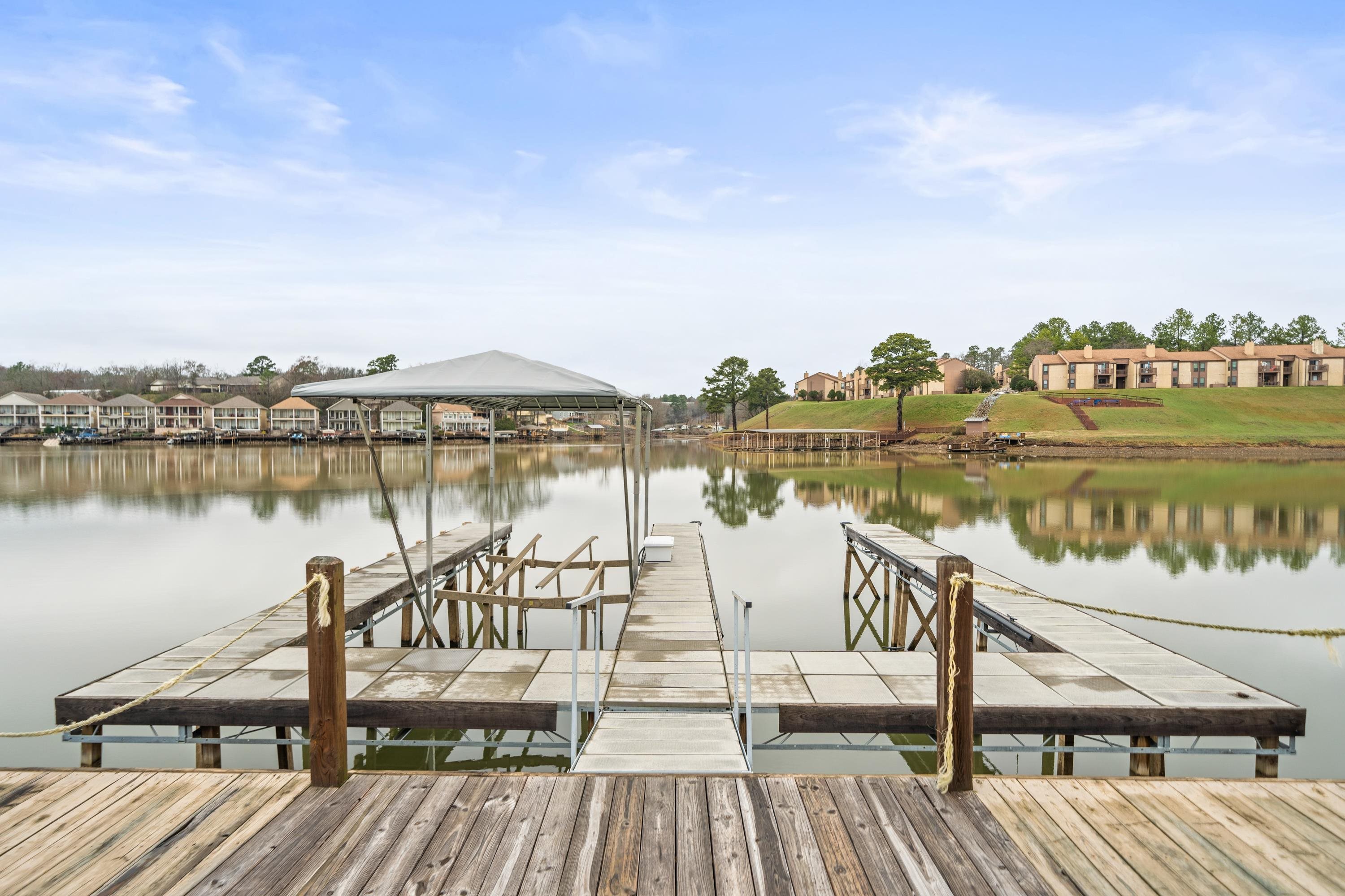 GRAND POINTE VIEW HPR - Residential