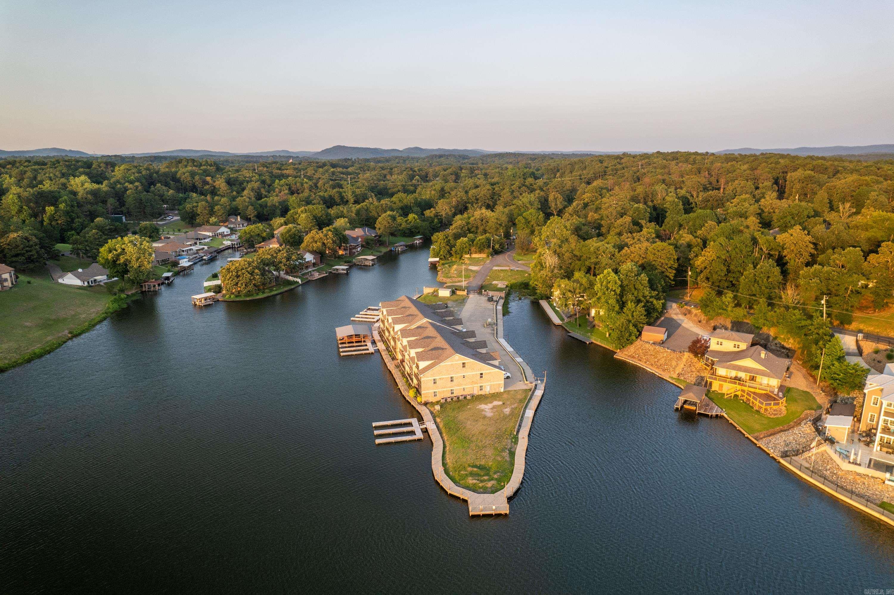 GRAND POINTE VIEW HPR - Residential