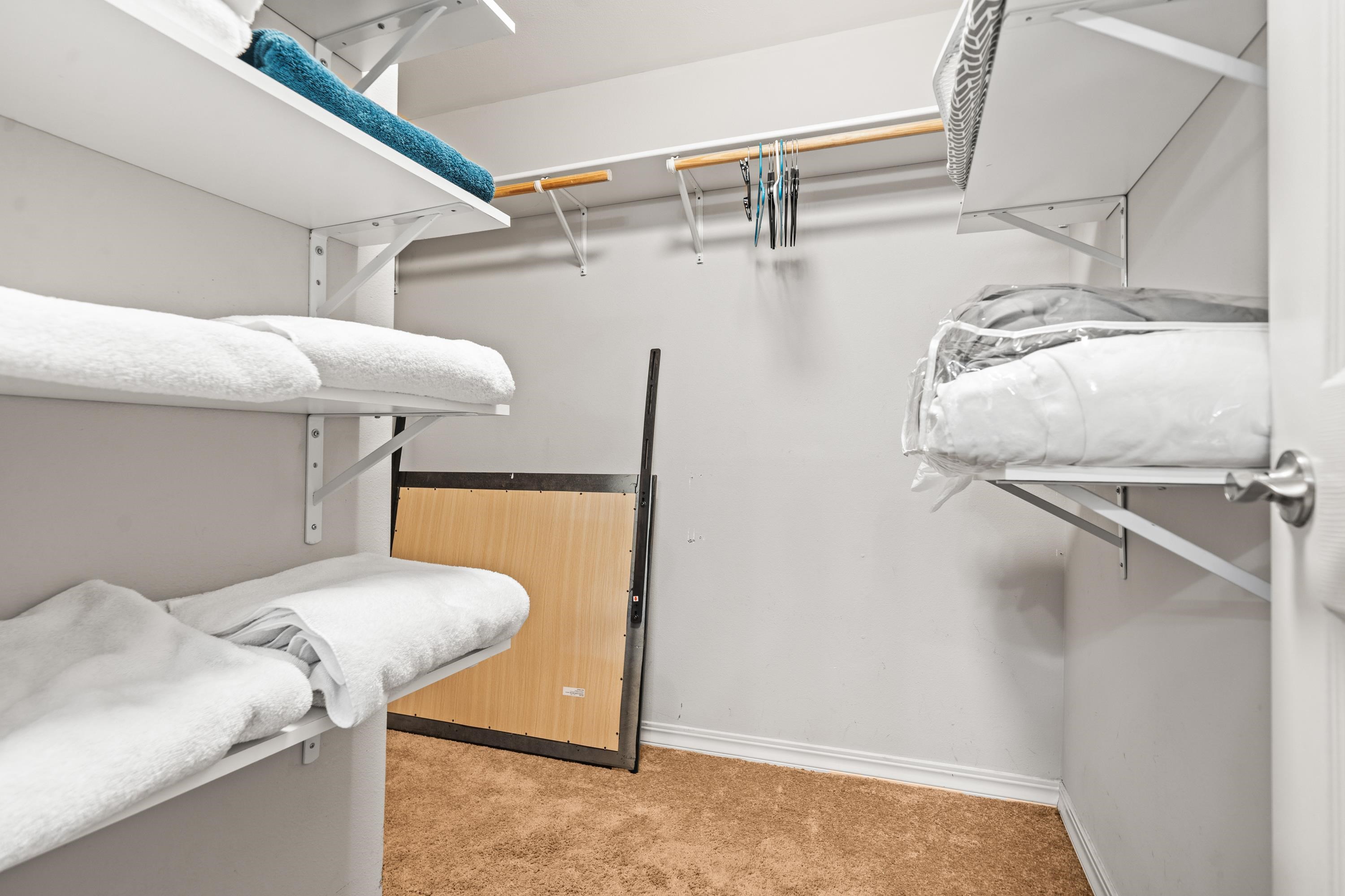 GRAND POINTE VIEW HPR - Residential