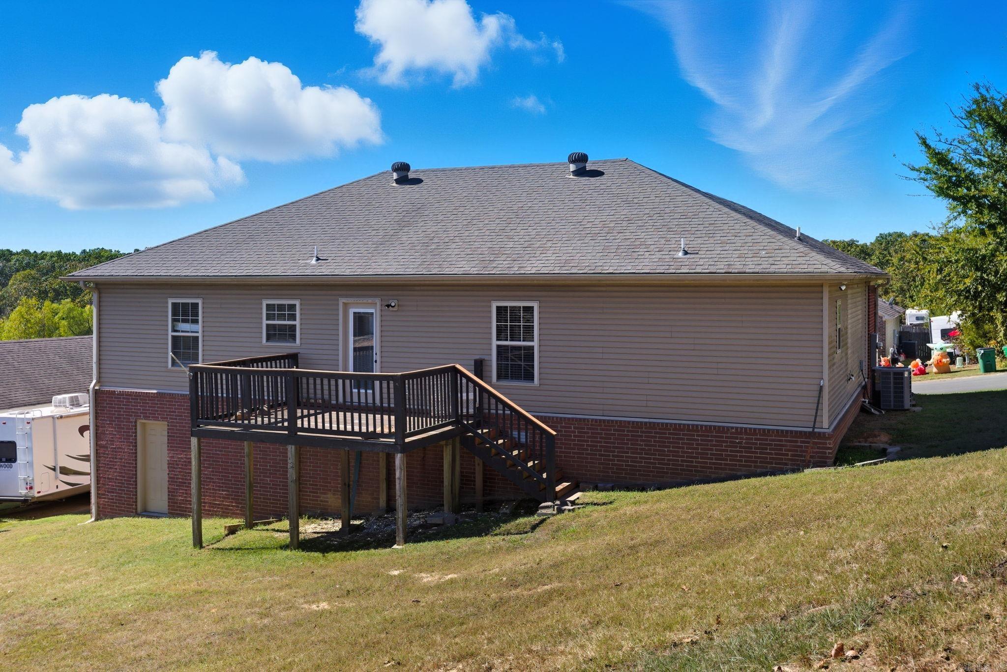WEATHERING HEIGHTS - Residential