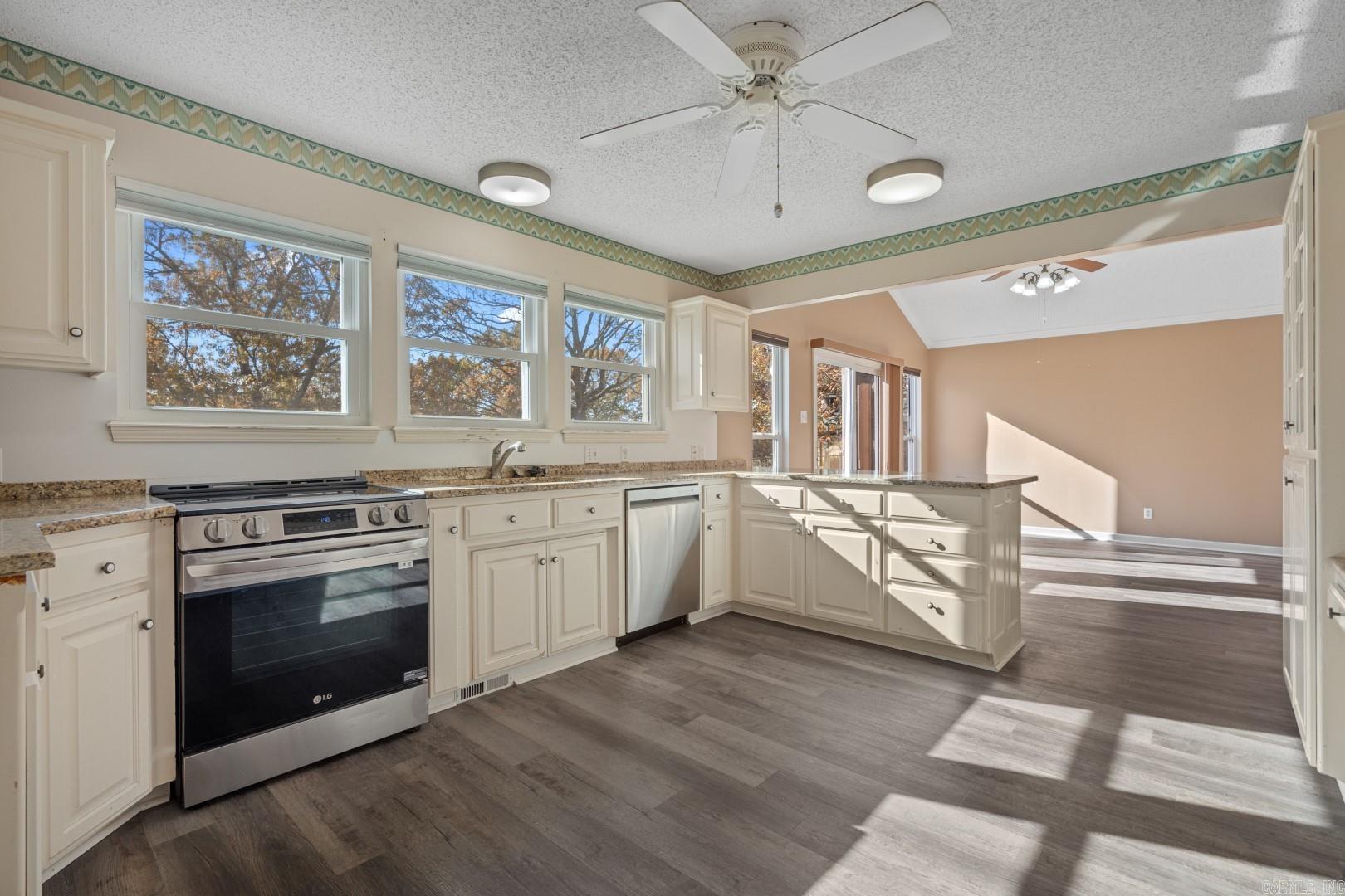 Diamondhead L1 - Residential