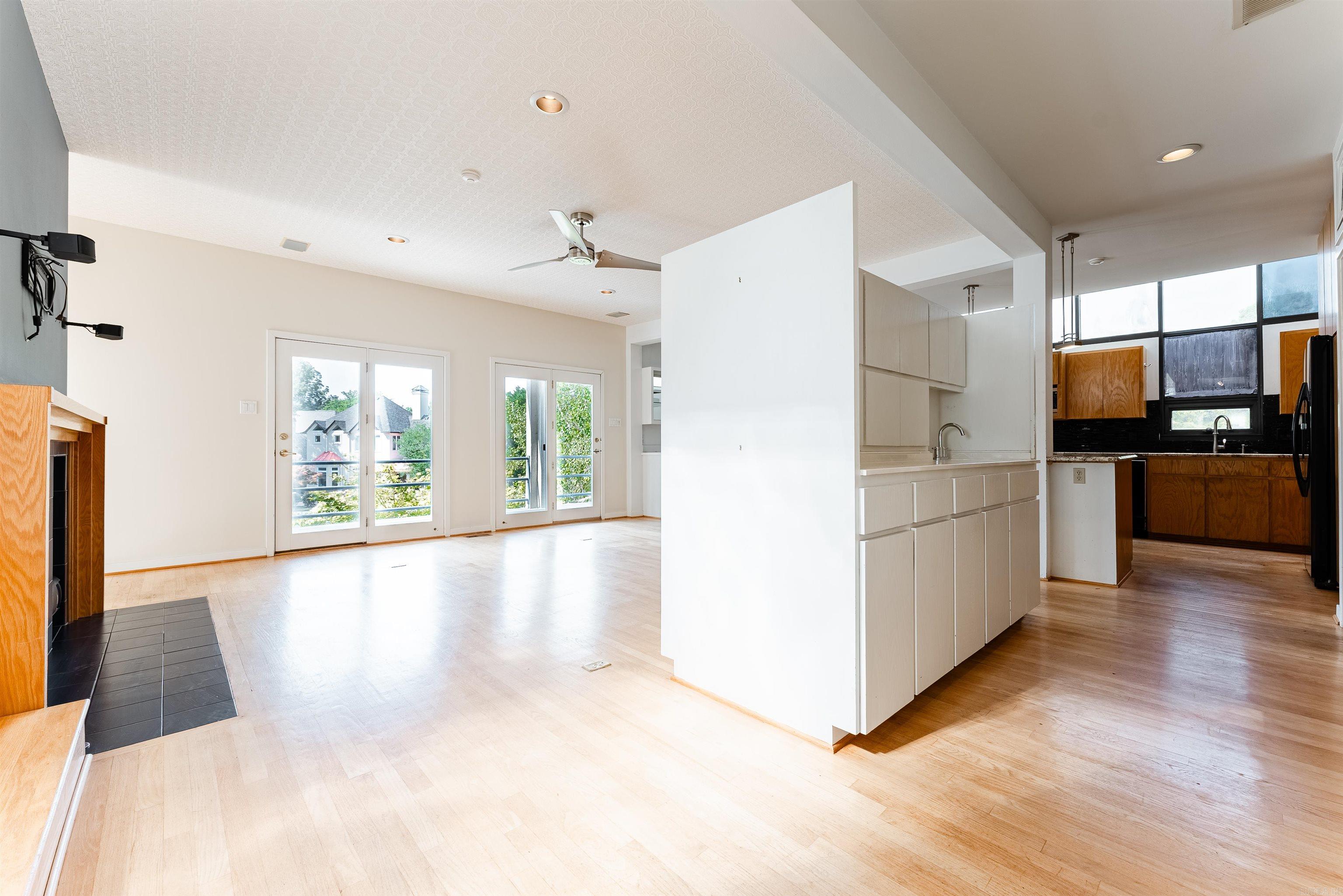 CANAL POINTE ADDN - Residential