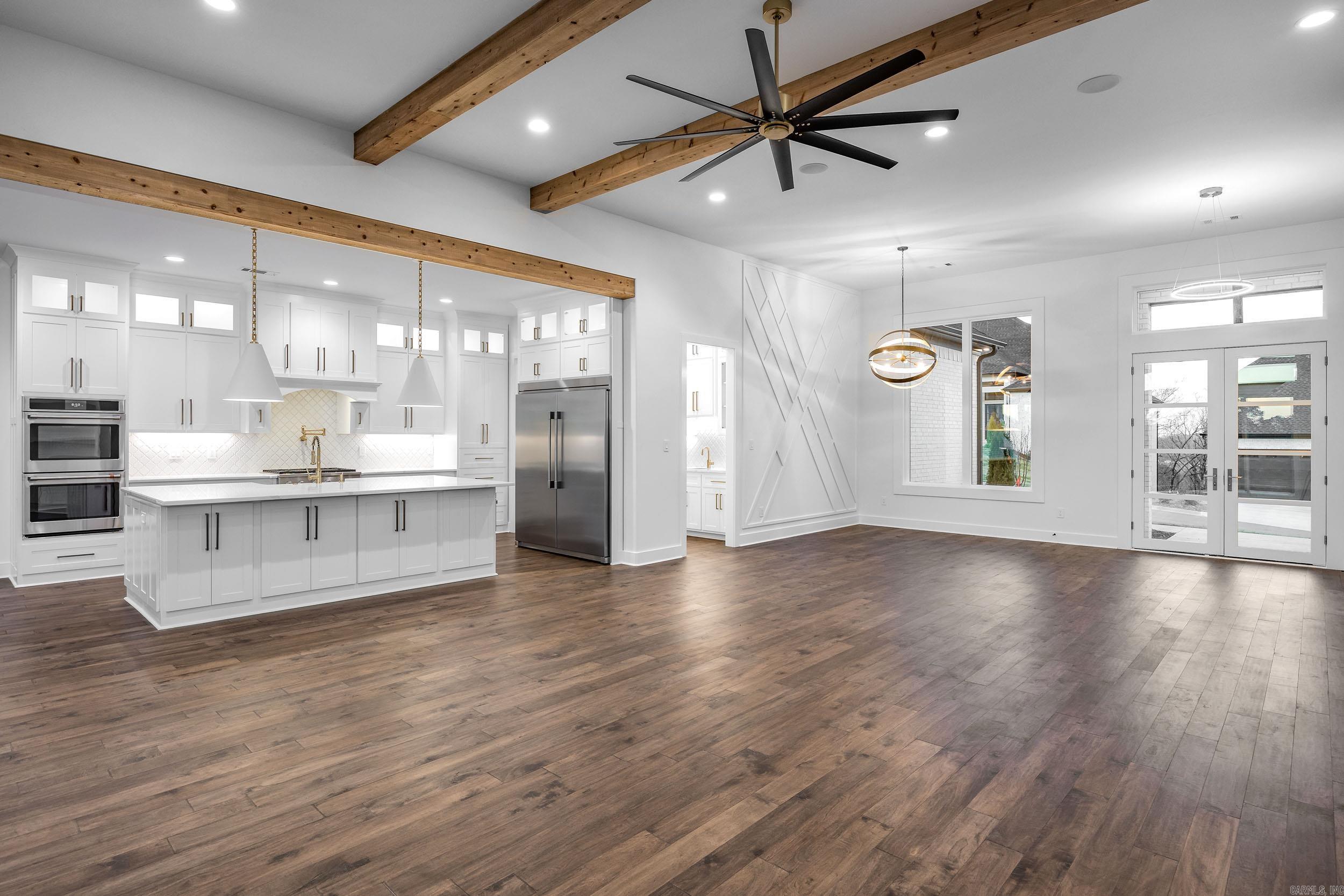 CHENAL VALLEY "FALSTONE COURT" - Residential