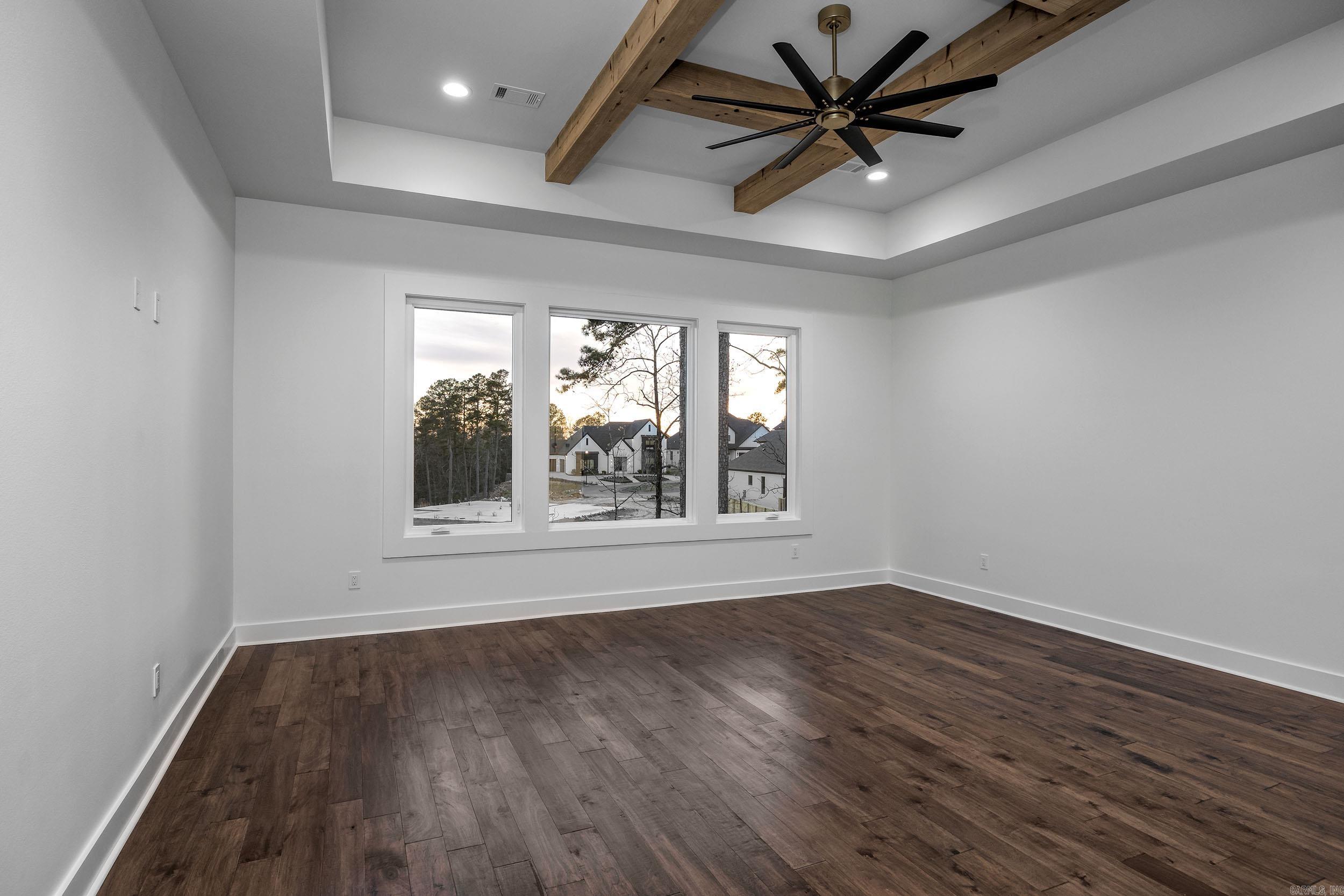 CHENAL VALLEY "FALSTONE COURT" - Residential