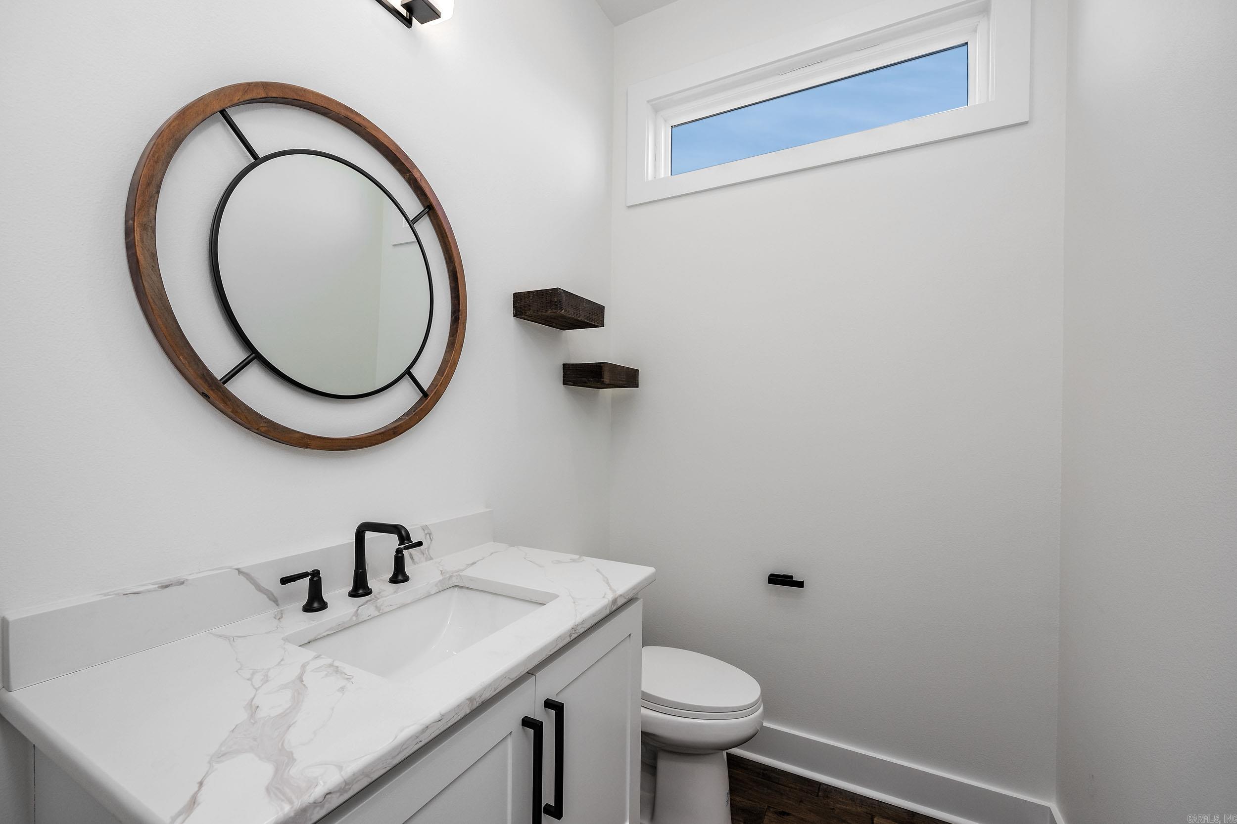 CHENAL VALLEY "FALSTONE COURT" - Residential