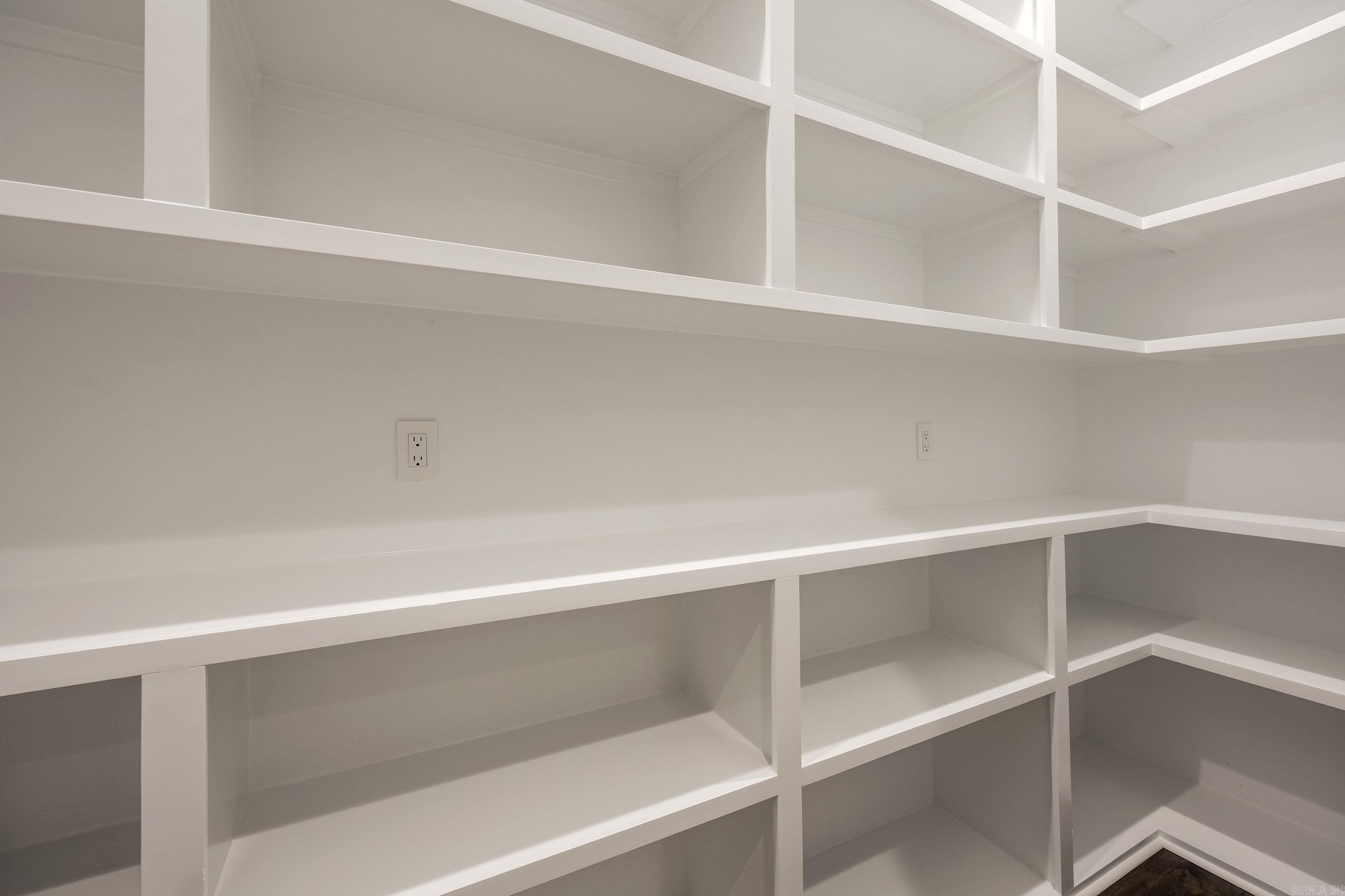 CHENAL VALLEY "FALSTONE COURT" - Residential