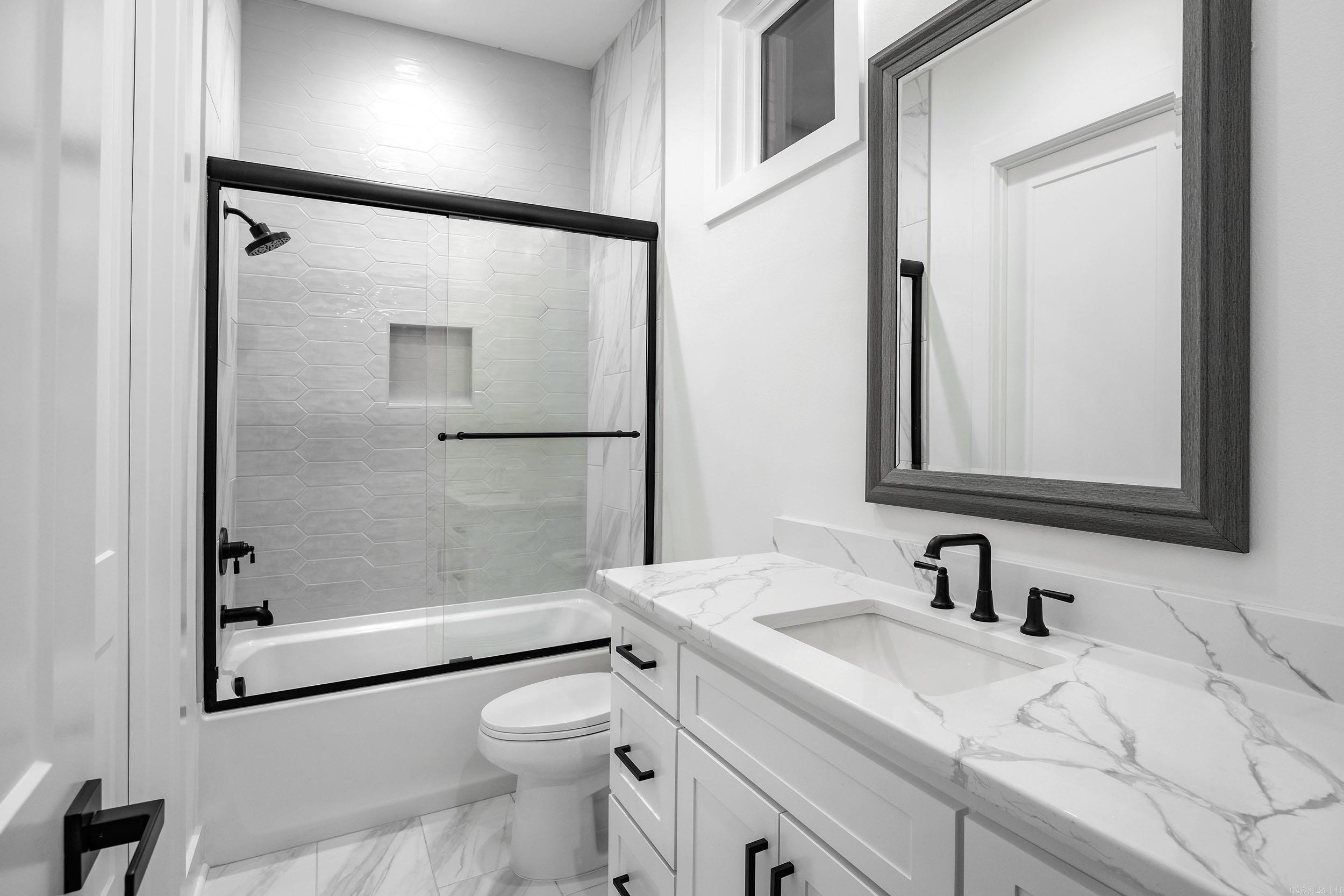 CHENAL VALLEY "FALSTONE COURT" - Residential