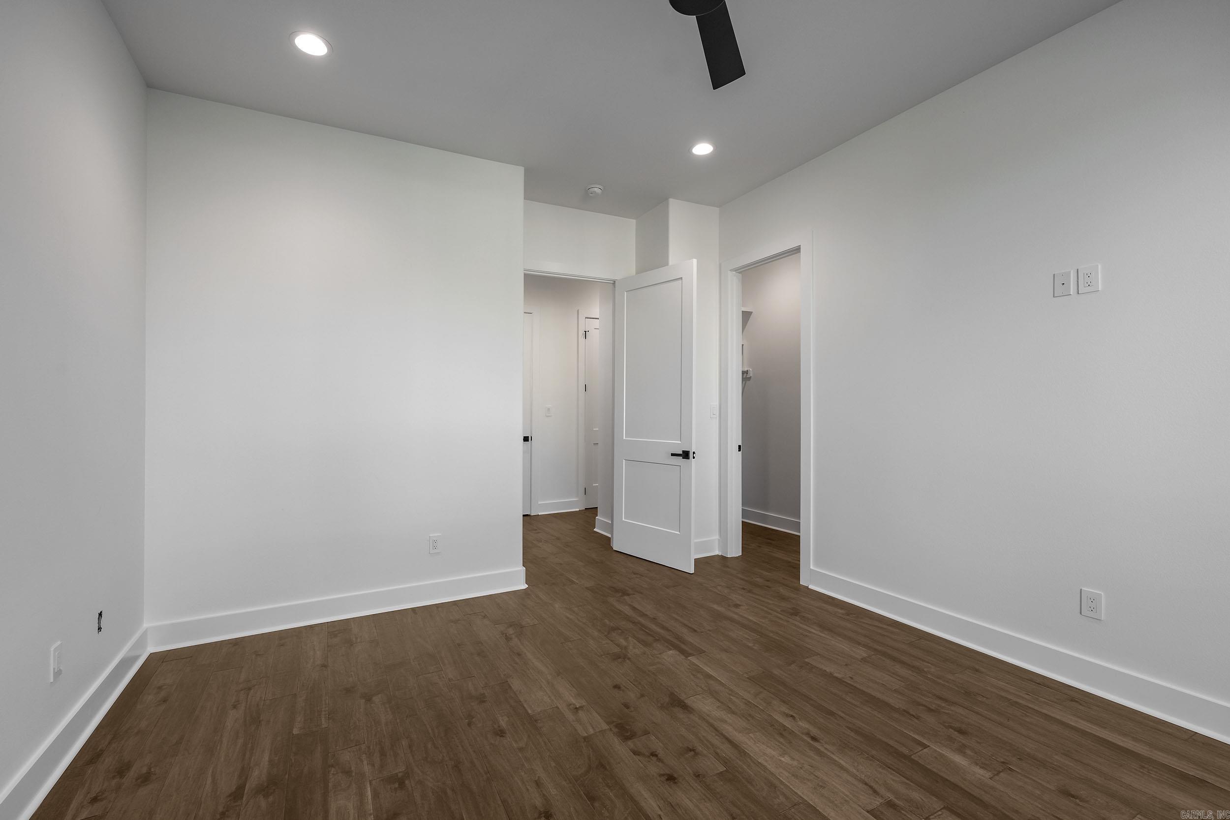 CHENAL VALLEY "FALSTONE COURT" - Residential