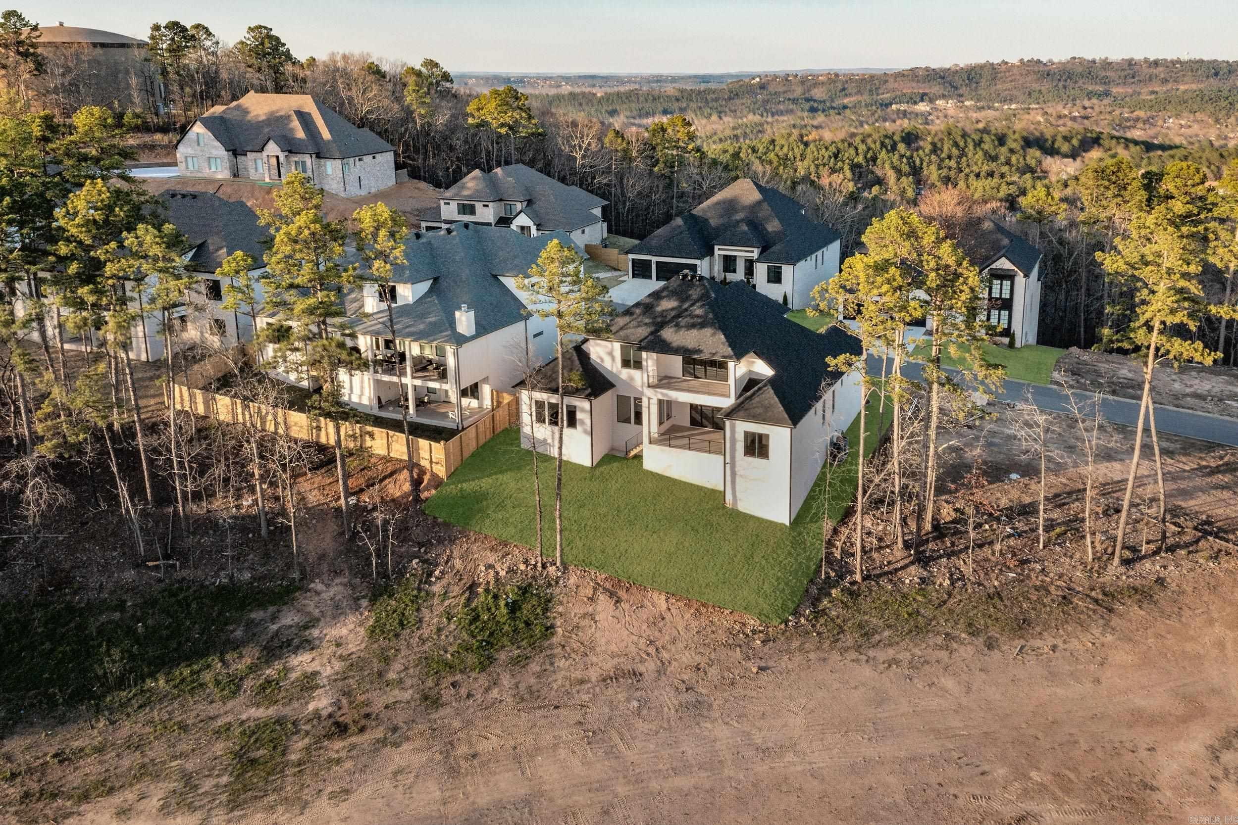 CHENAL VALLEY "FALSTONE COURT" - Residential