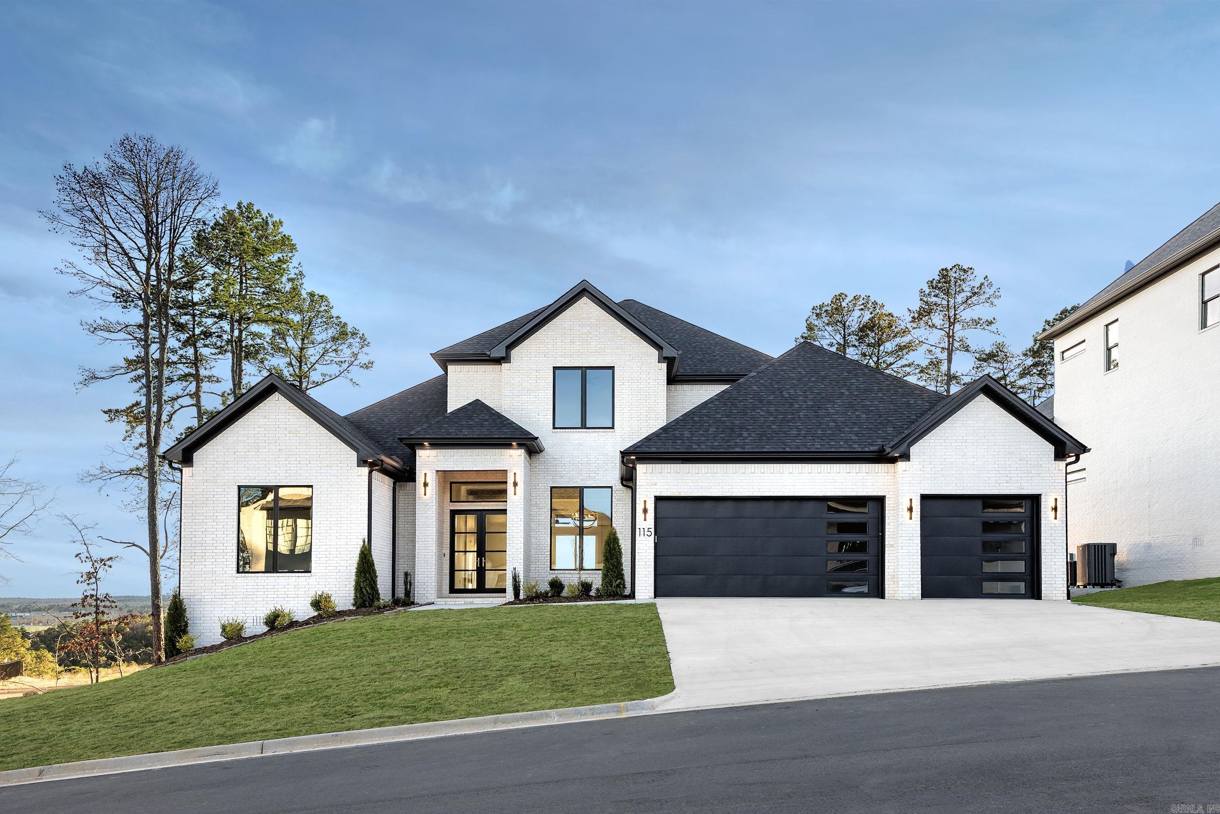 CHENAL VALLEY "FALSTONE COURT" - Residential