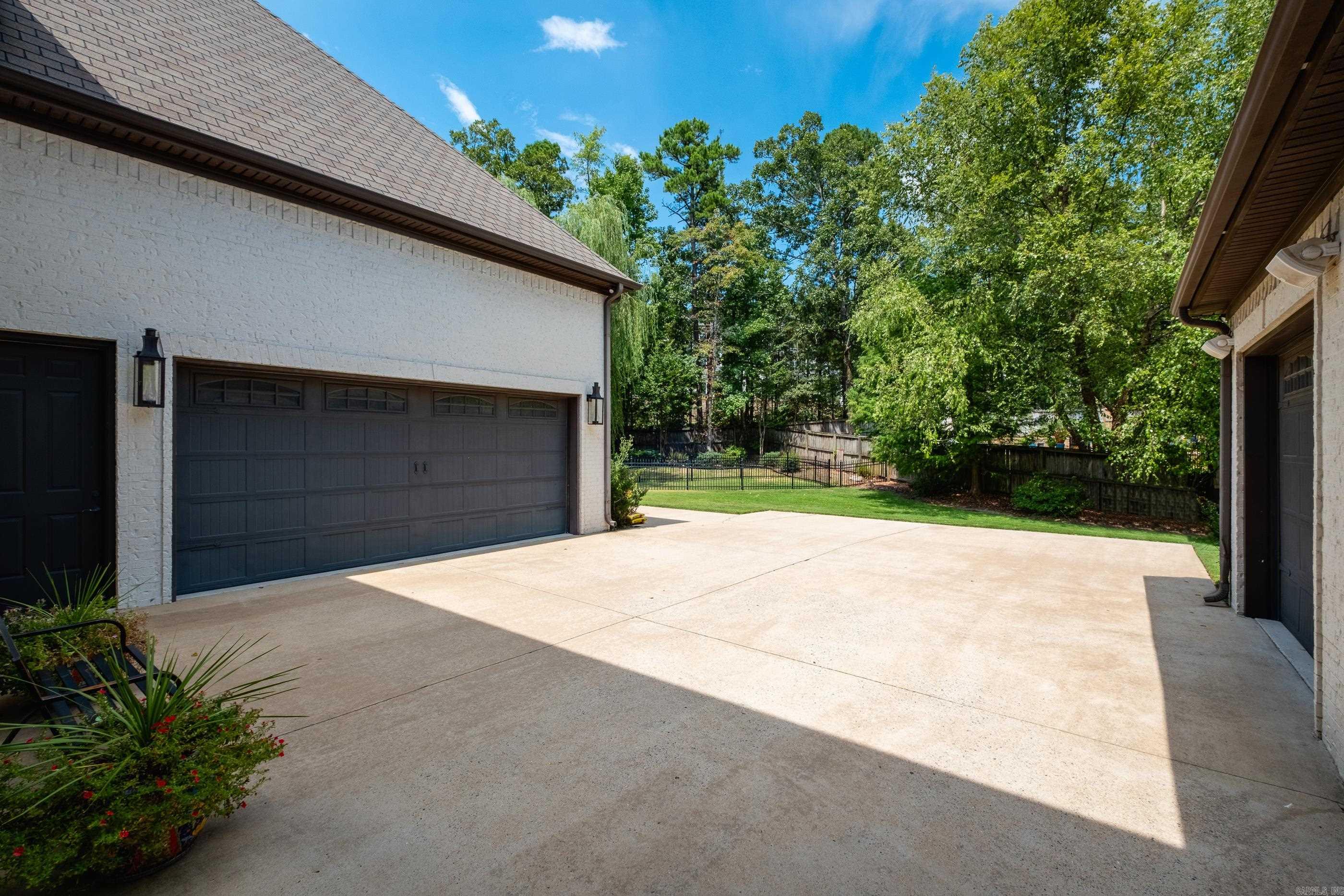 CHENAL VALLEY DEAUVILLE PLACE - Residential