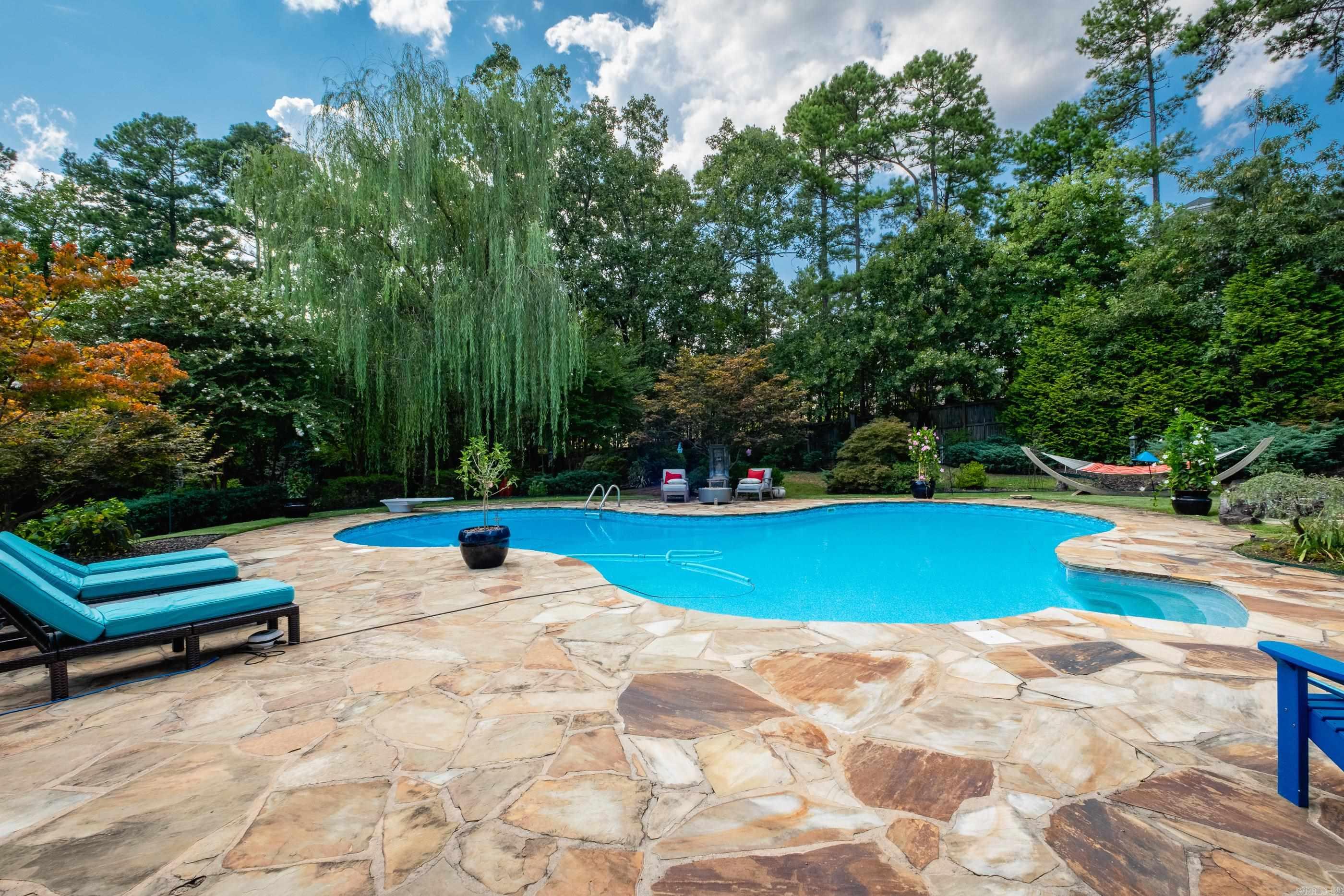 CHENAL VALLEY DEAUVILLE PLACE - Residential