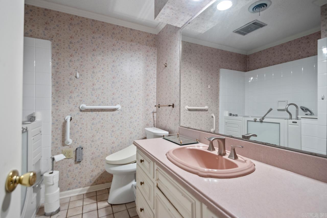 WALNUT VALLEY - Residential