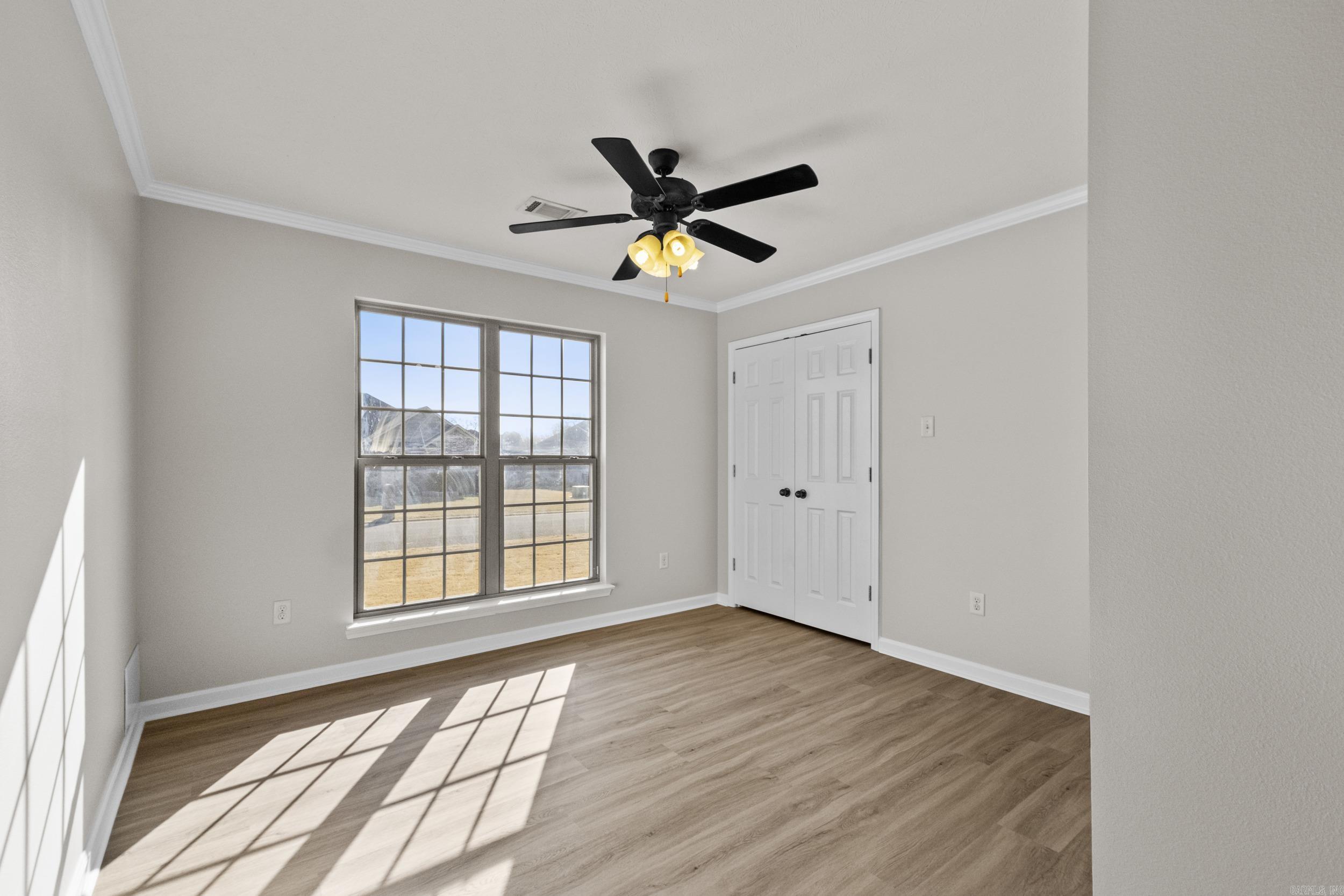 MAKENNA COVE - Residential