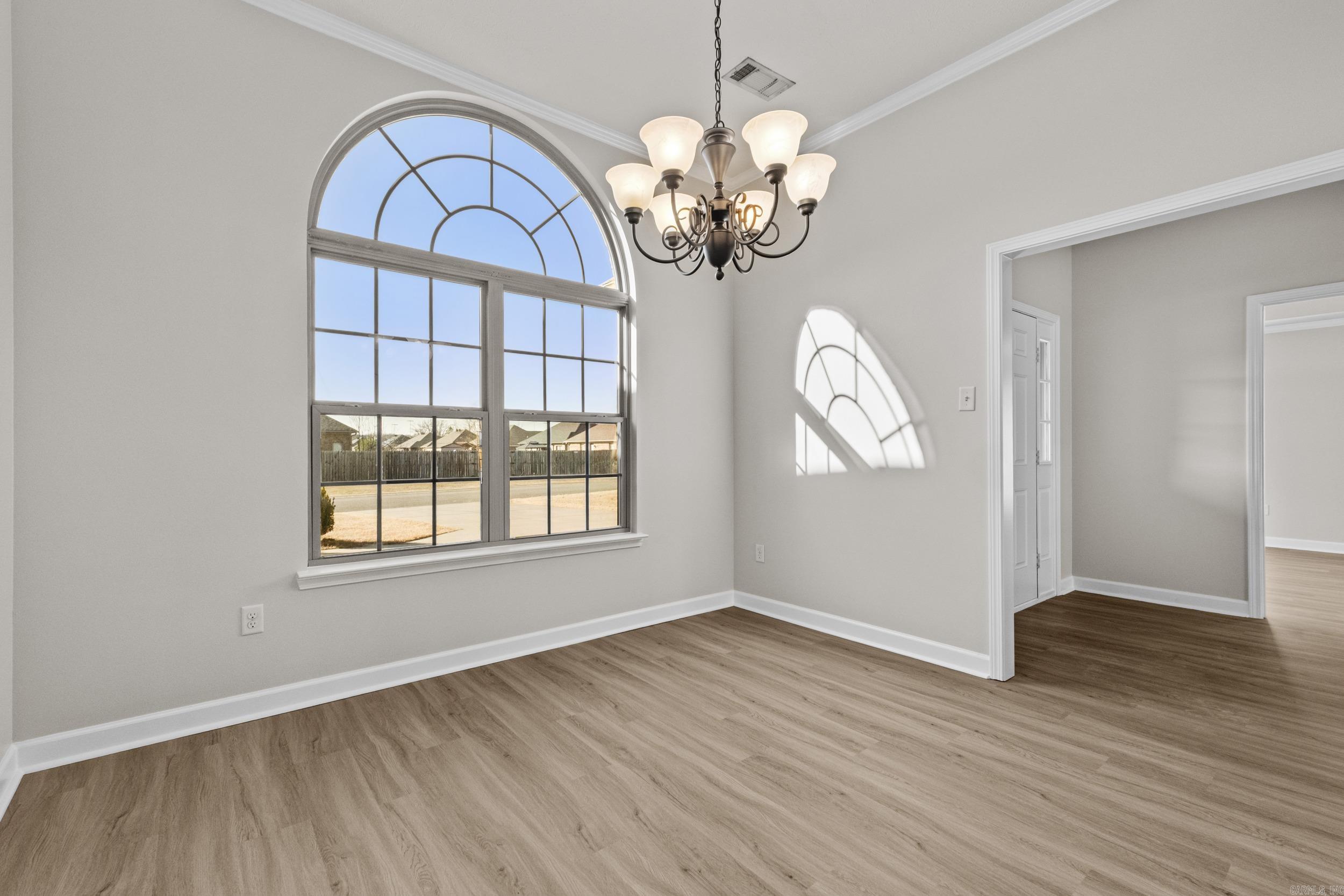 MAKENNA COVE - Residential