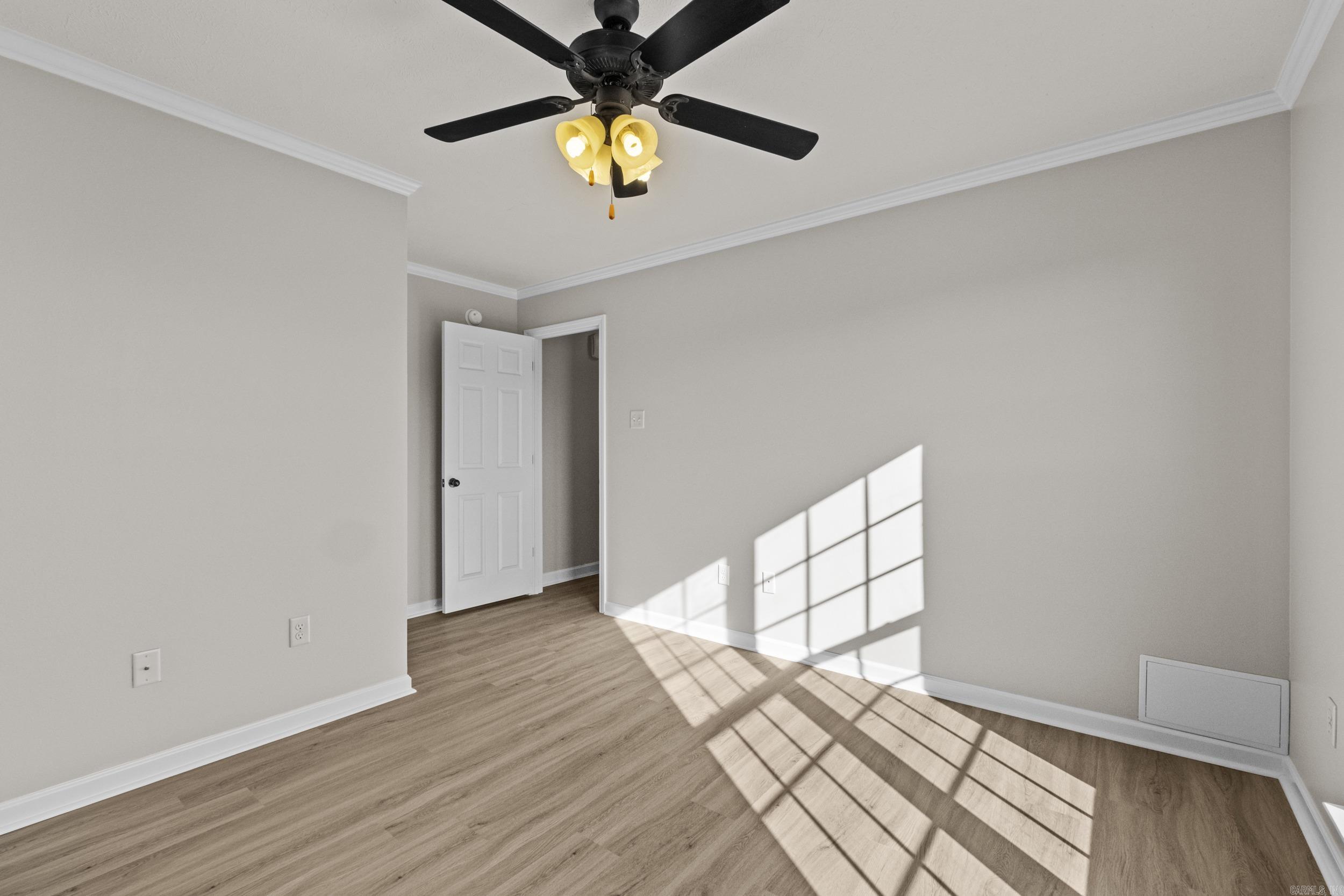 MAKENNA COVE - Residential