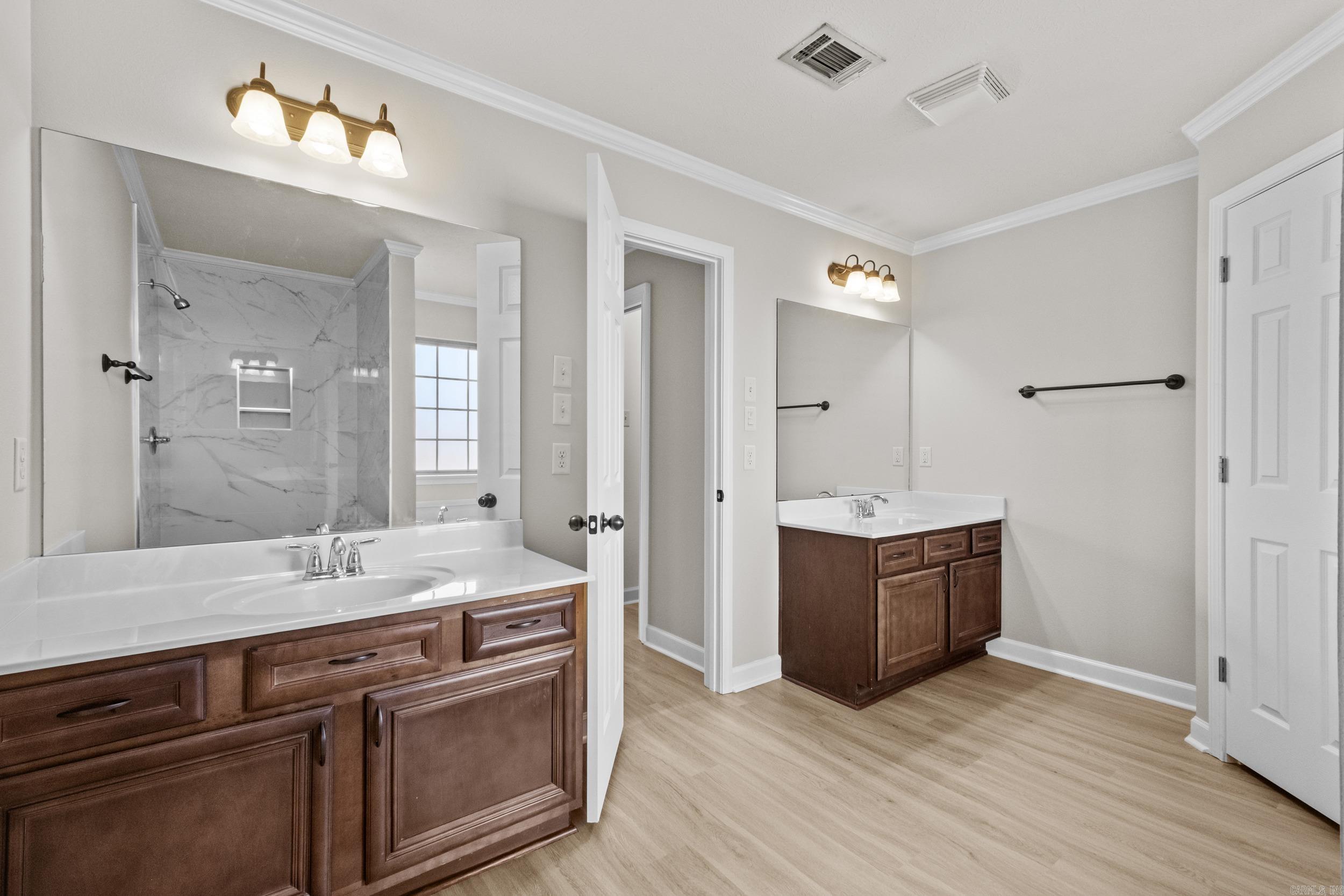 MAKENNA COVE - Residential