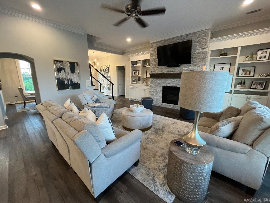 STONEHILL - Residential