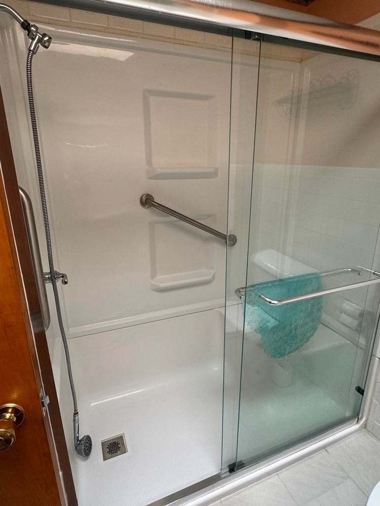 KIMA THIRD - Residential