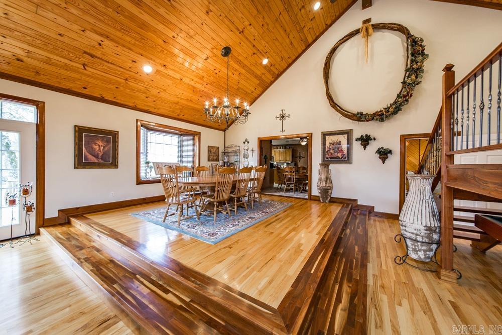 Metes & Bounds - Residential