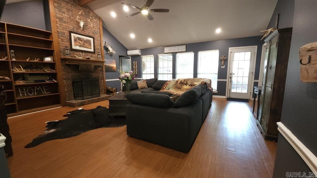 BAINBRIDGE - Residential