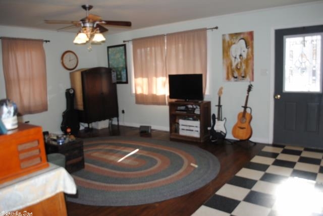 KINGWOOD PLACE - Residential