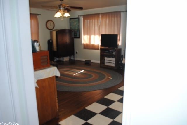 KINGWOOD PLACE - Residential