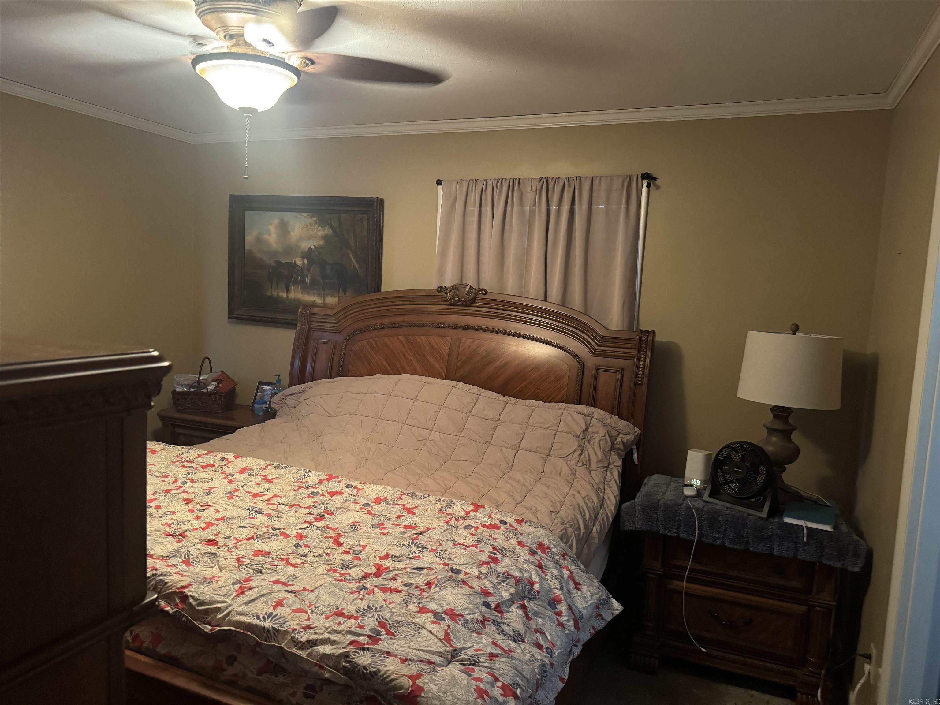 TOWN & COUNTRY ADD - Residential