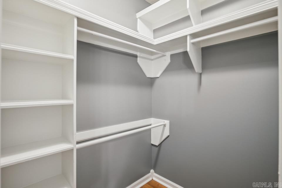 BARRETT'S - Residential