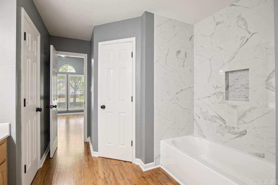 BARRETT'S - Residential